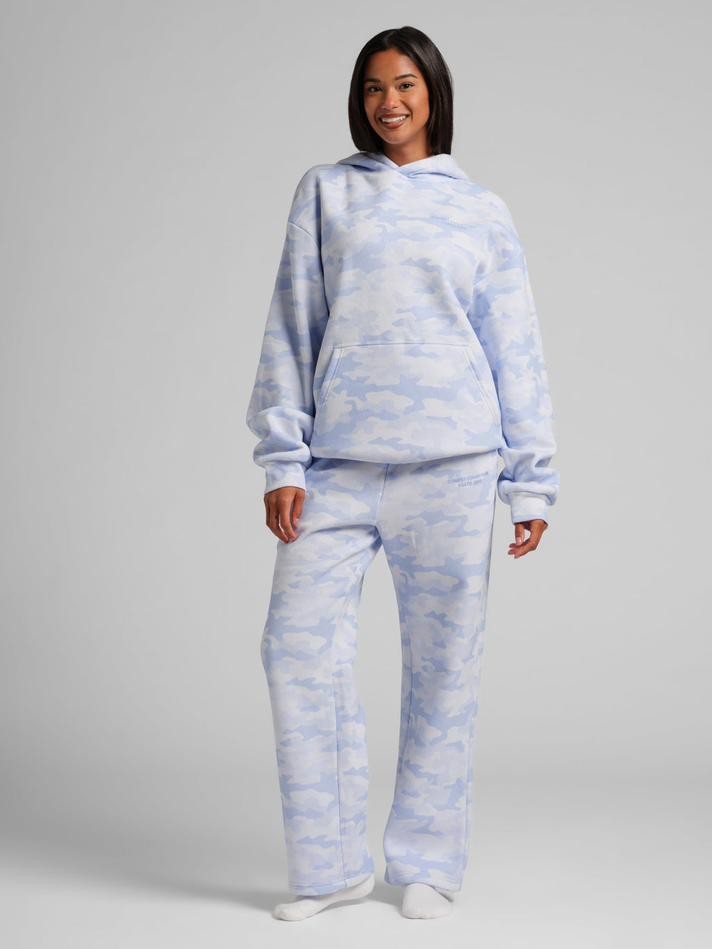 Pastel Hoodie – Mega
