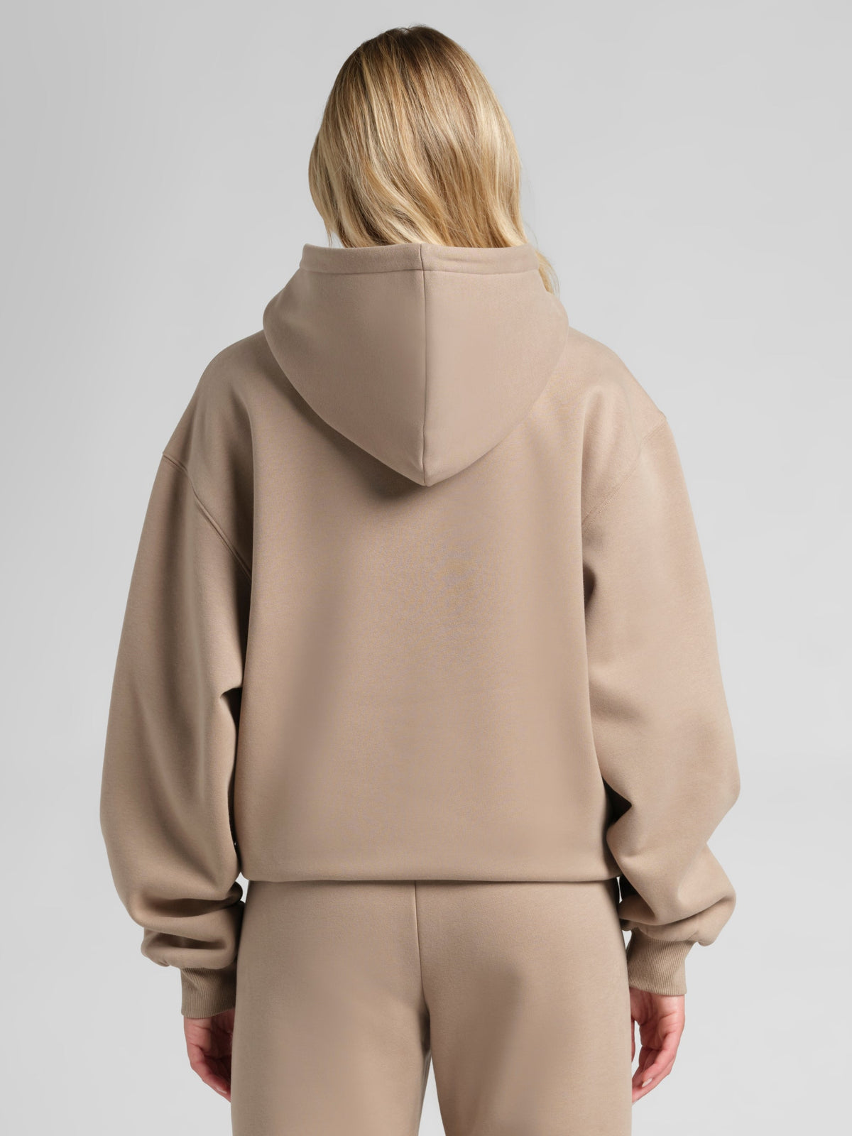 Minimalist Hoodie – Mega