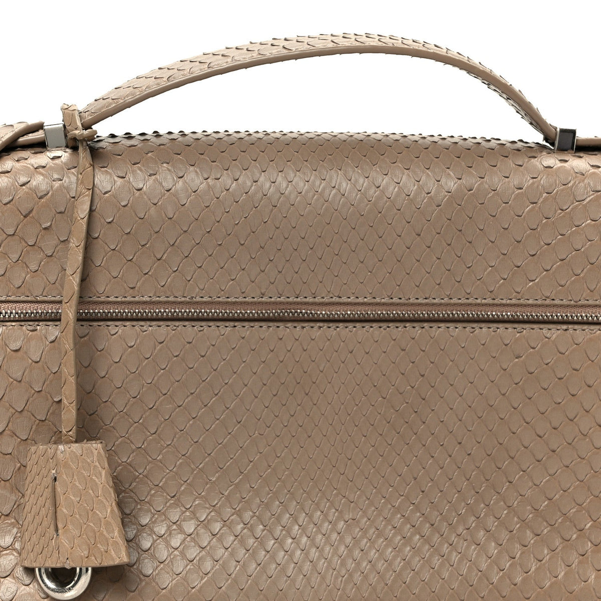 Matte Snakeskin Extra Pocket L27 Grey