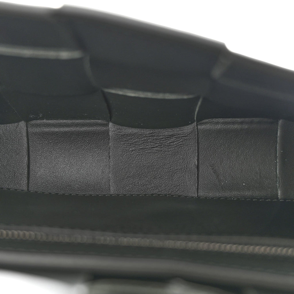 Calfskin Maxi Intreccio Cassette With Strap Bag Dark Green