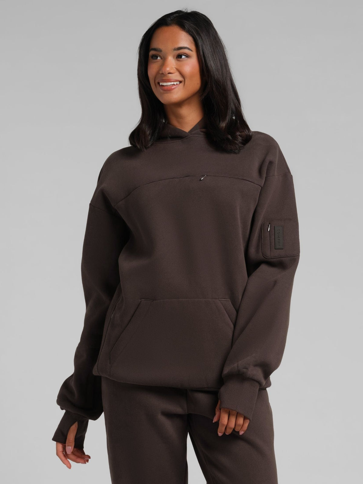 Explorer Travel Hoodie – Mega