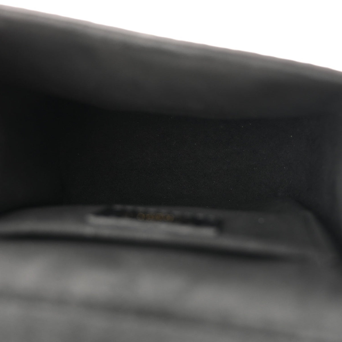 Reverse Monogram Camera Box NM