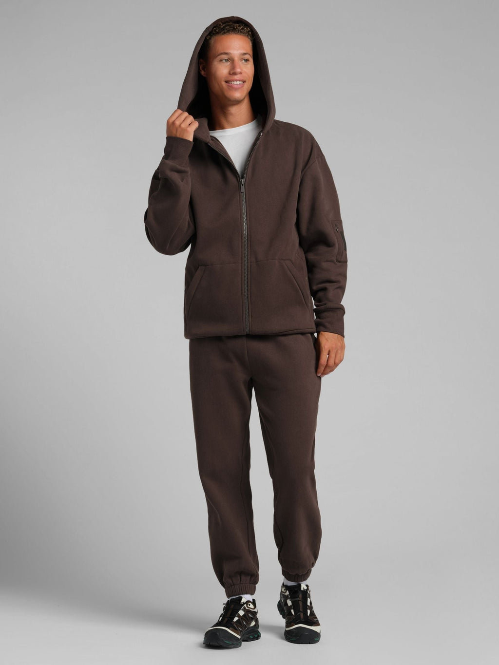 Explorer Travel Zip Hoodie – Mega