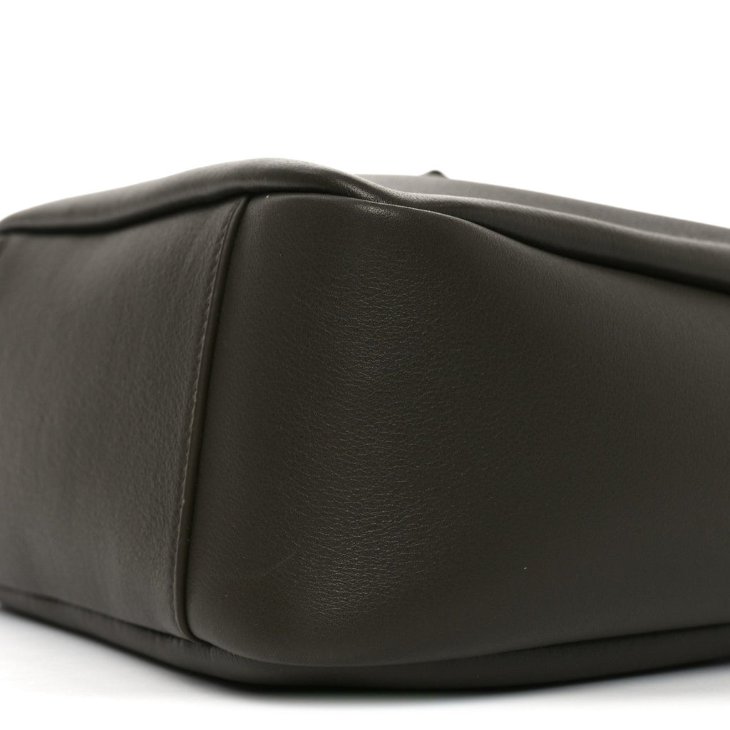 Supple Calfskin Small Le 5 A 7 Soft Hobo Light Musk