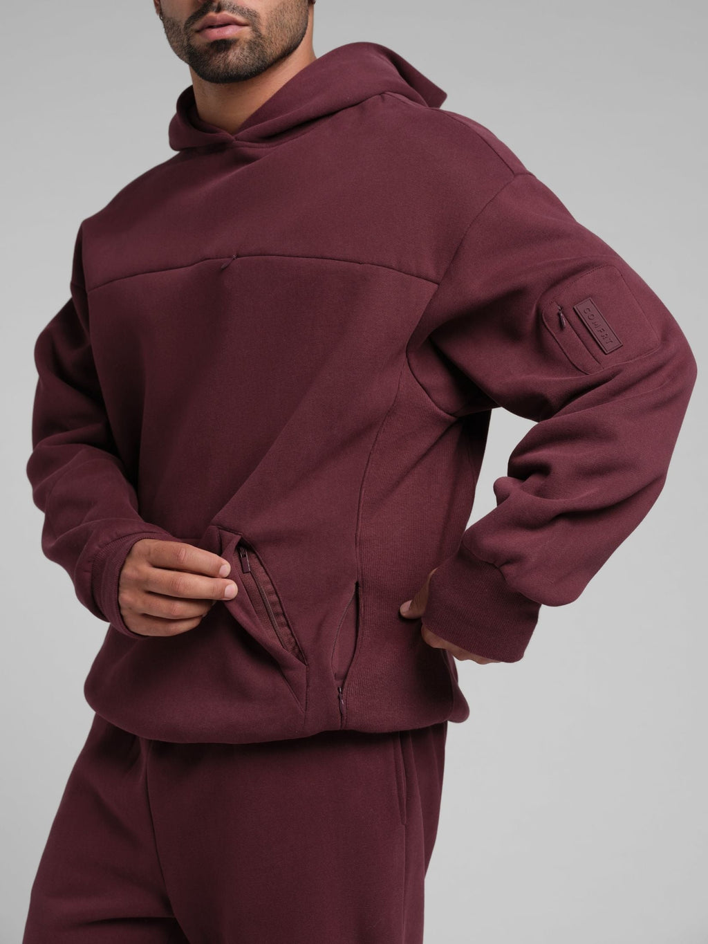 Explorer Travel Hoodie – Mega