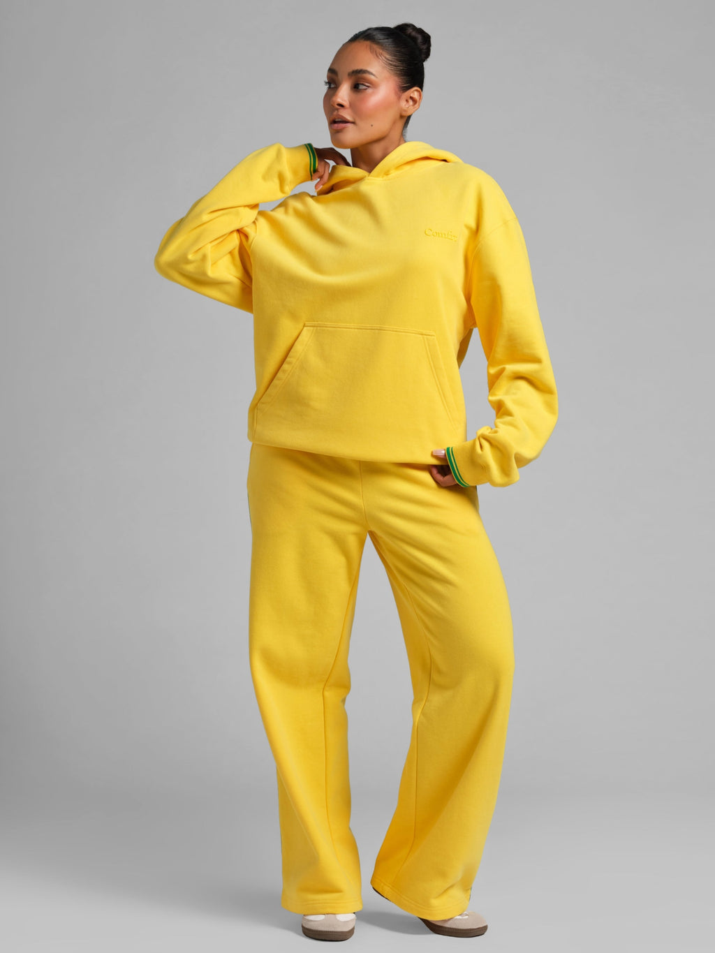 Laid Back Hoodie – Mega