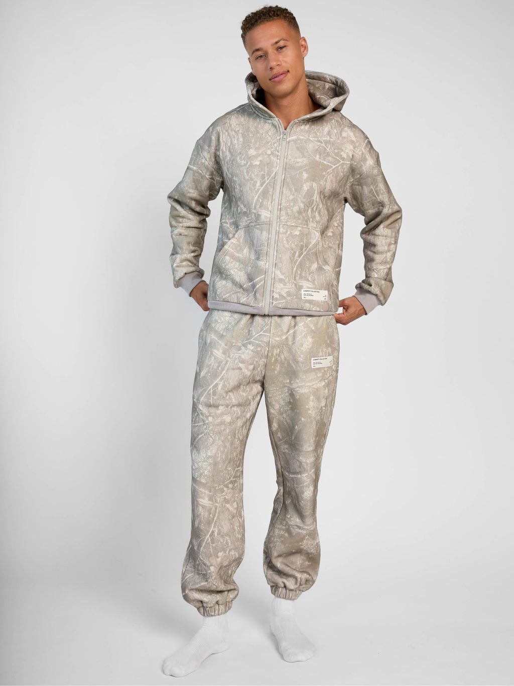 Camo Zip Hoodie – Mega