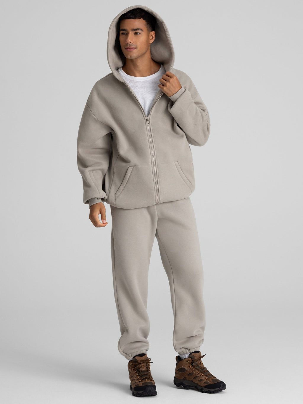 Explorer Travel Zip Hoodie – Mega
