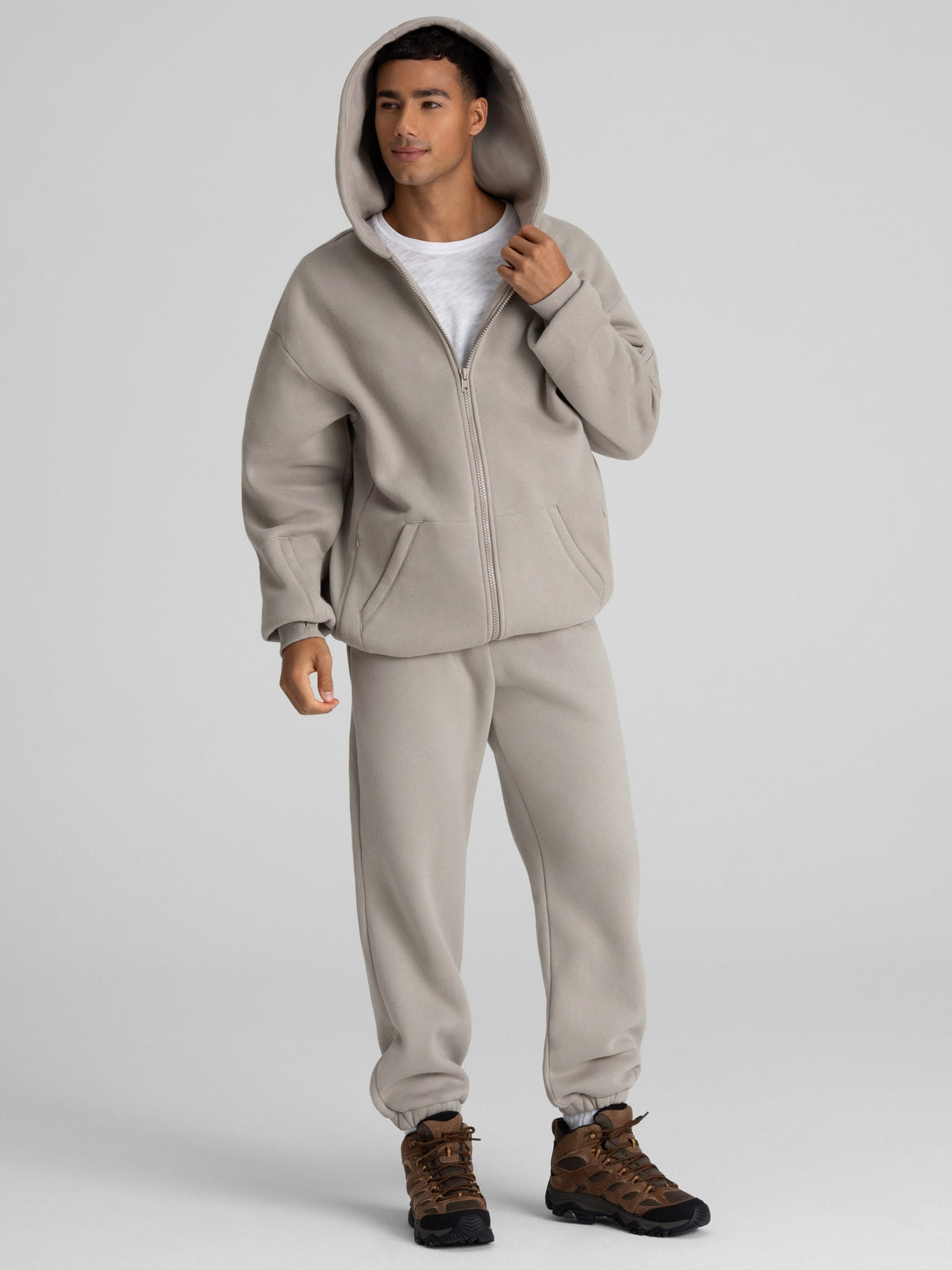 Explorer Travel Zip Hoodie – Mega