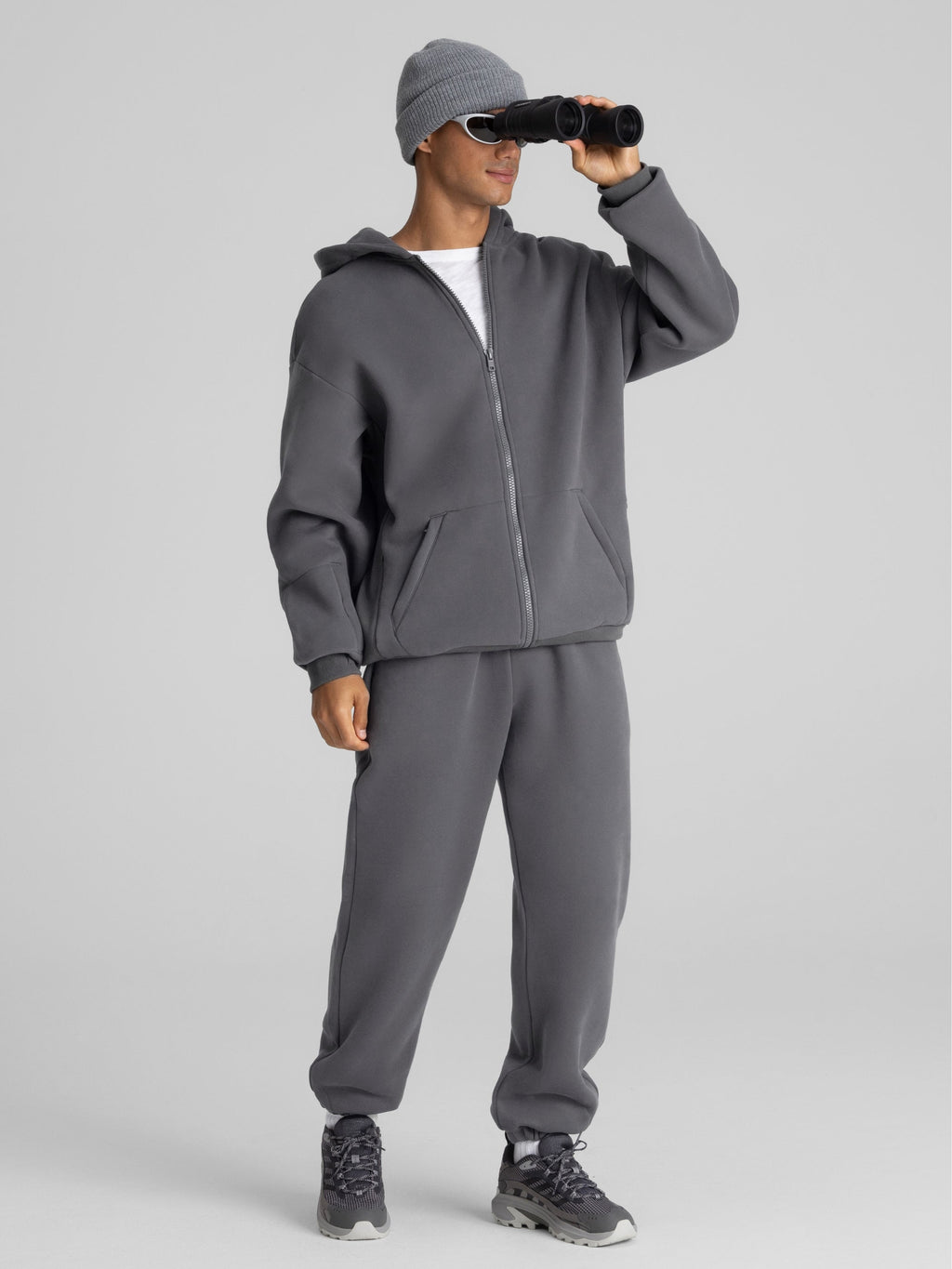 Explorer Travel Zip Hoodie – Mega