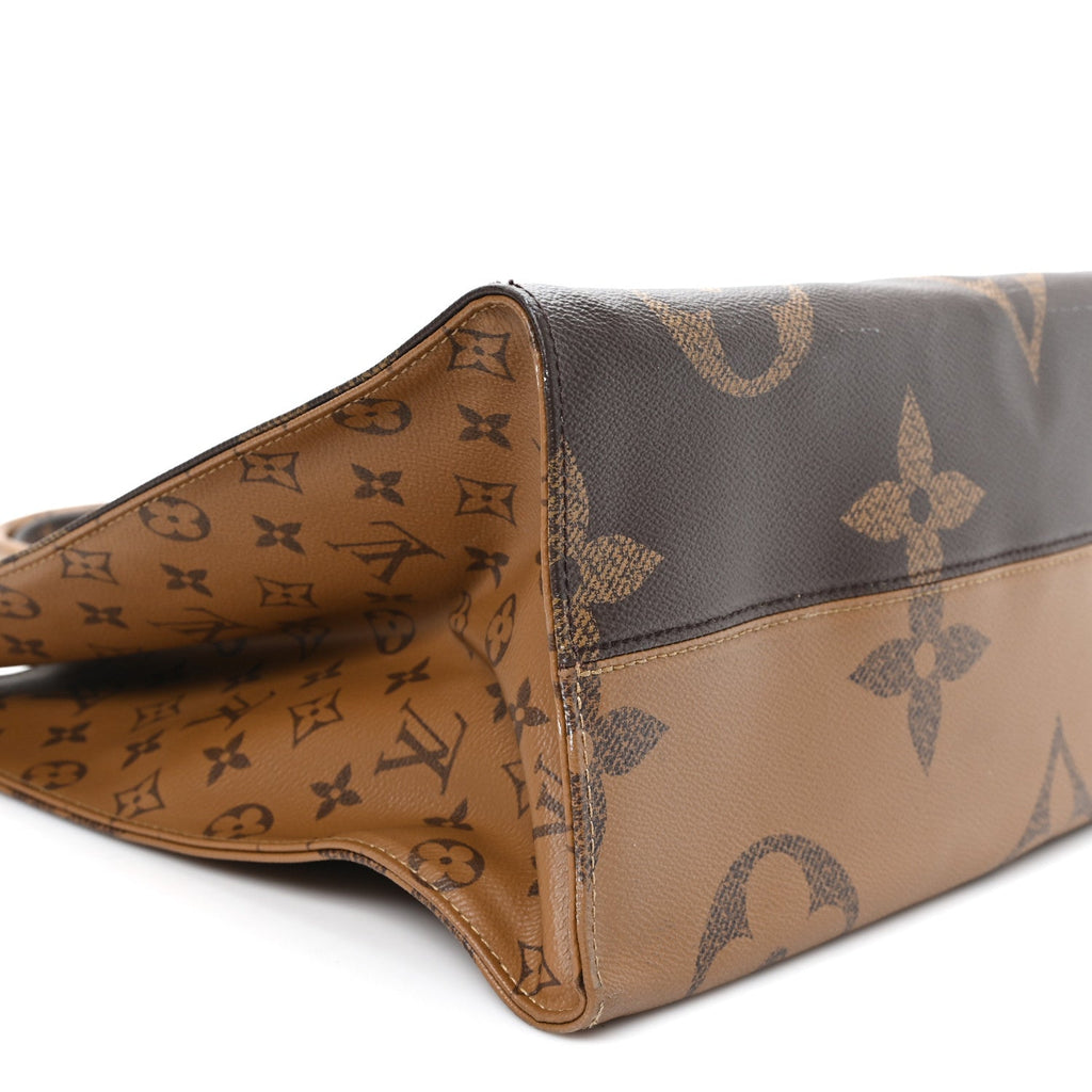 Reverse Monogram Giant Onthego GM