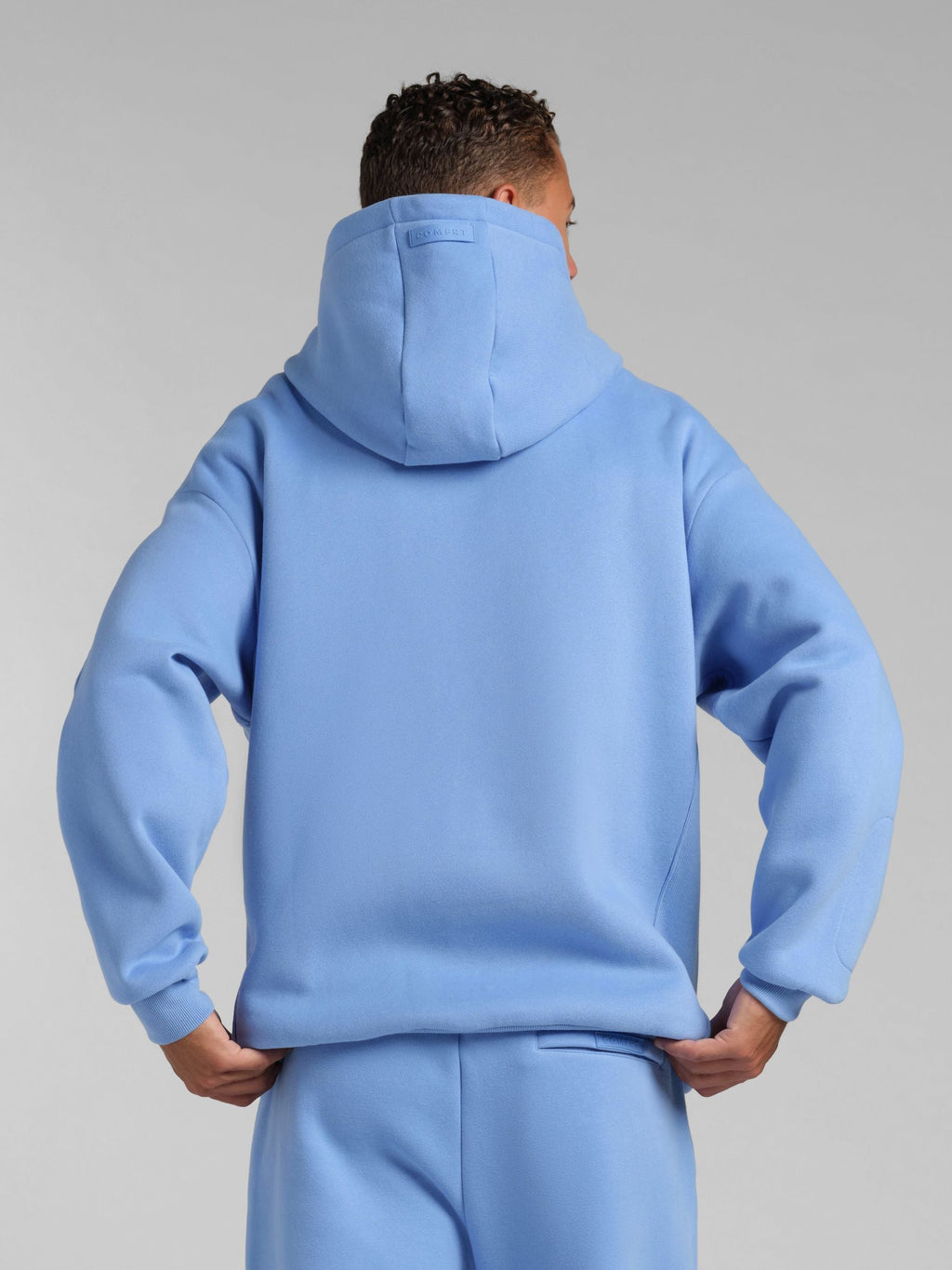 Explorer Travel Hoodie – Mega