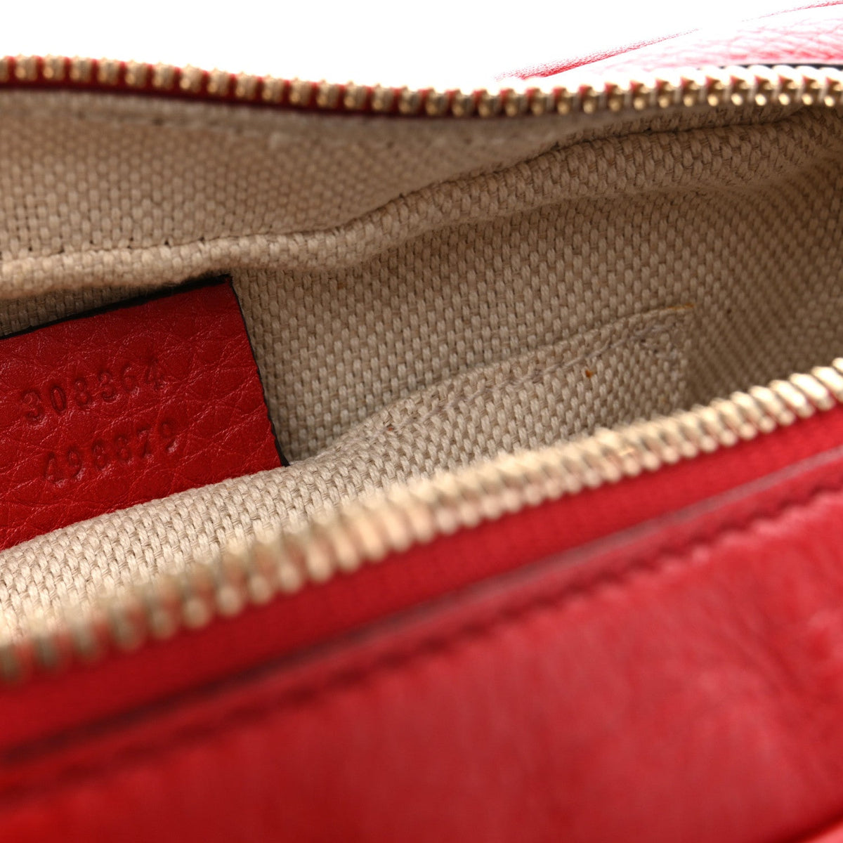 Pebbled Calfskin Small Soho Disco Bag Vibrant Red
