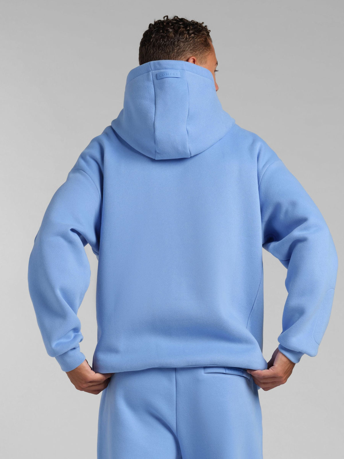 Explorer Travel Zip Hoodie – Mega