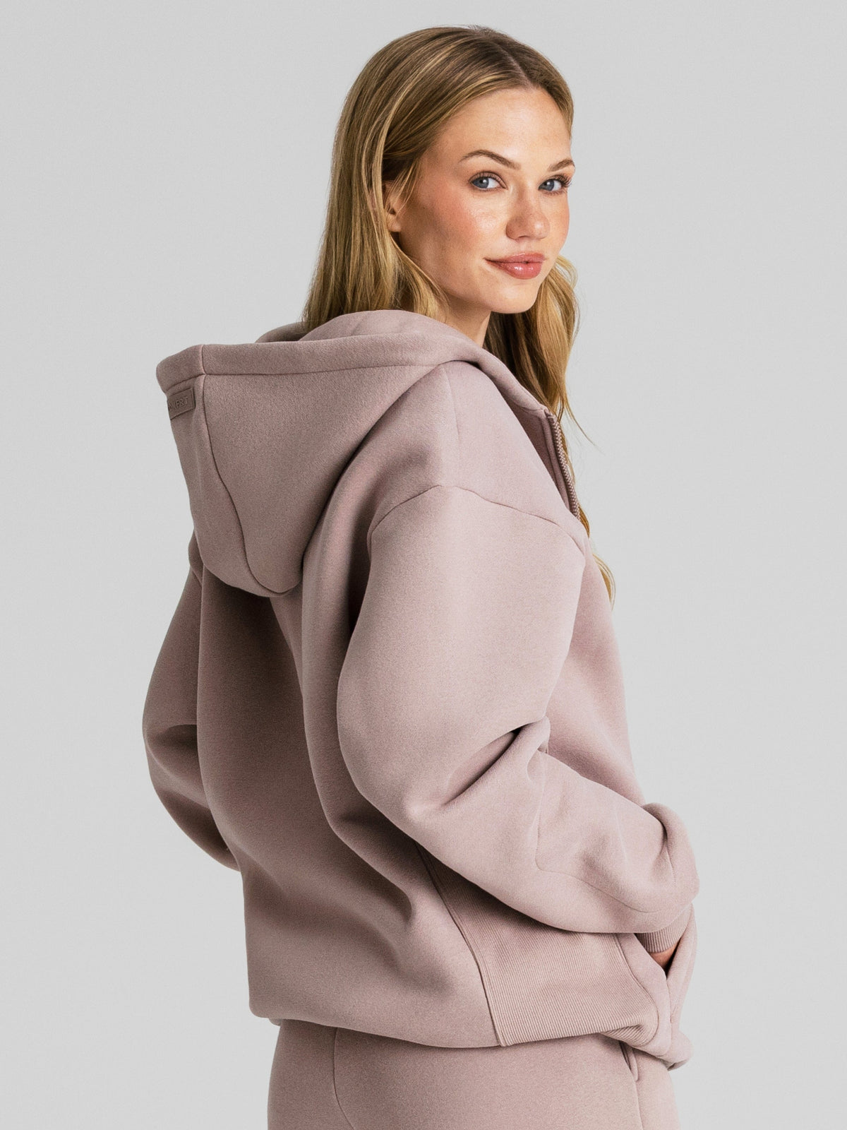 Explorer Travel Zip Hoodie – Mega