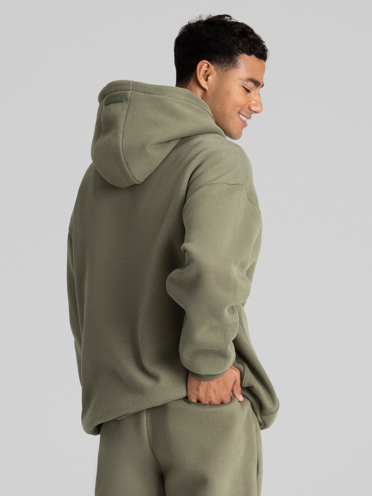 Explorer Travel Hoodie – Mega