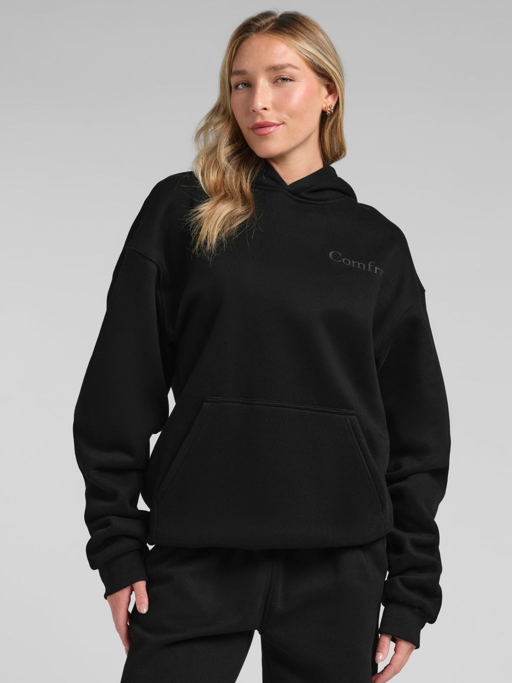 Minimalist Hoodie – Mega
