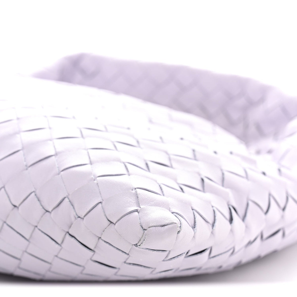 Calfskin Intrecciato Small Hop Oyster Lilac