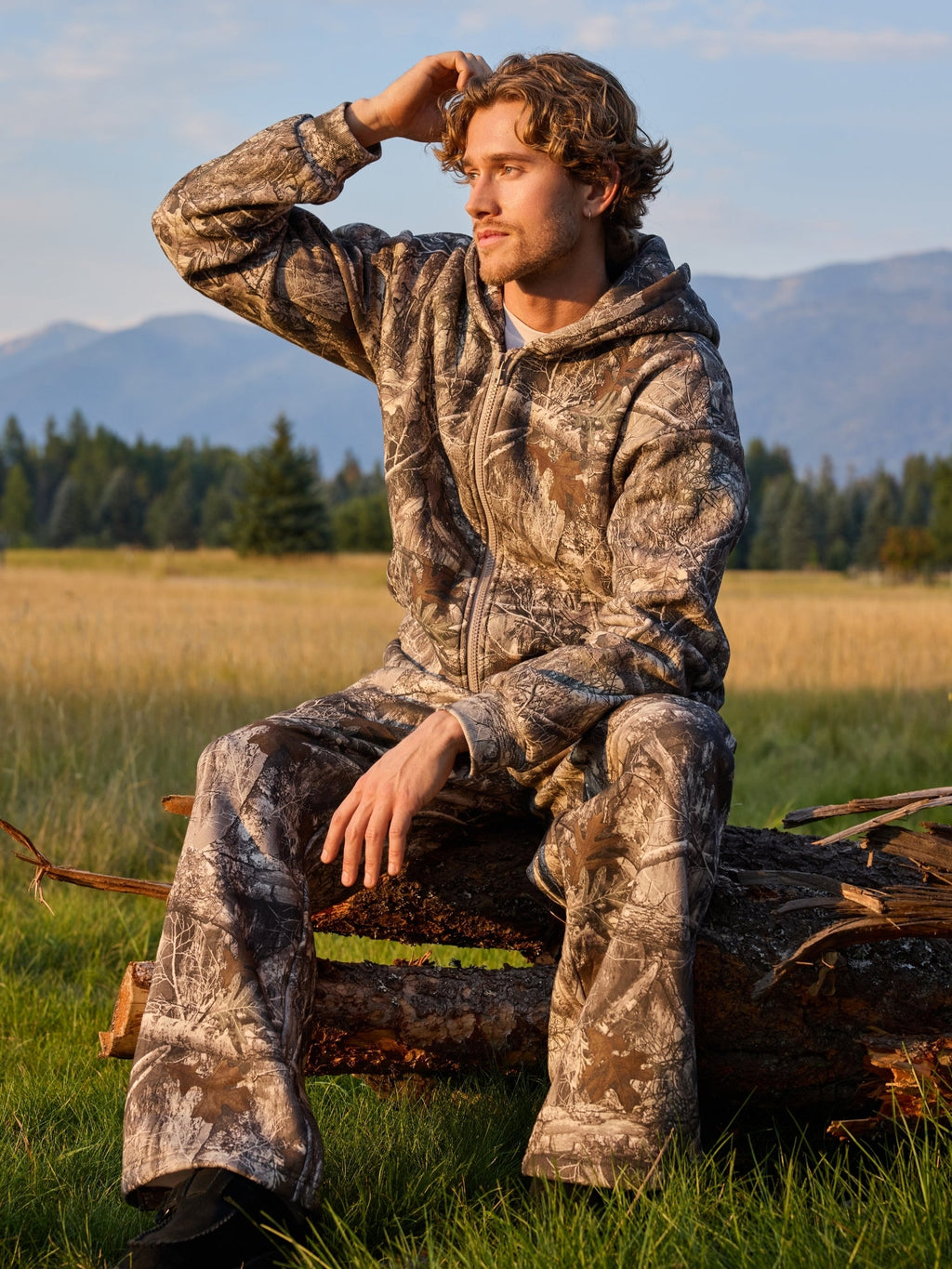 Camo Zip Hoodie – Mega