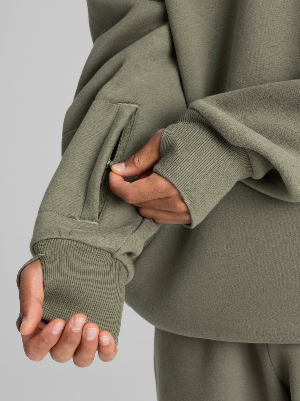 Explorer Travel Zip Hoodie – Mega
