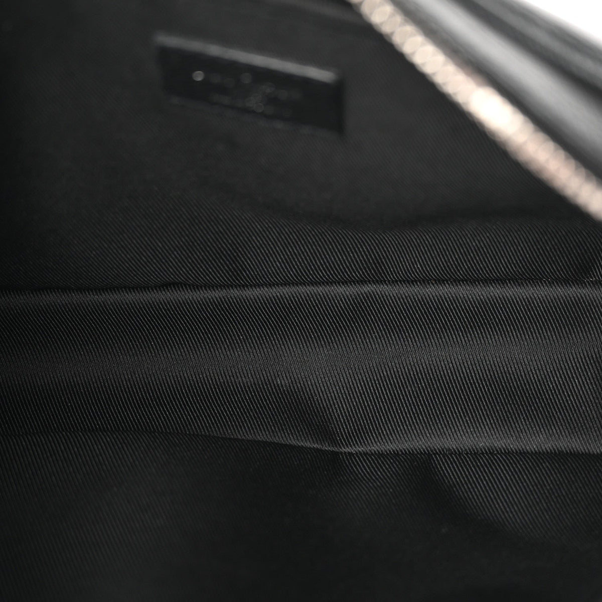Taiga Monogram Eclipse Outdoor Messenger Black