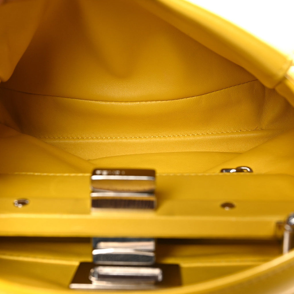 Nappa Mini Peekaboo Iconic Satchel Limone