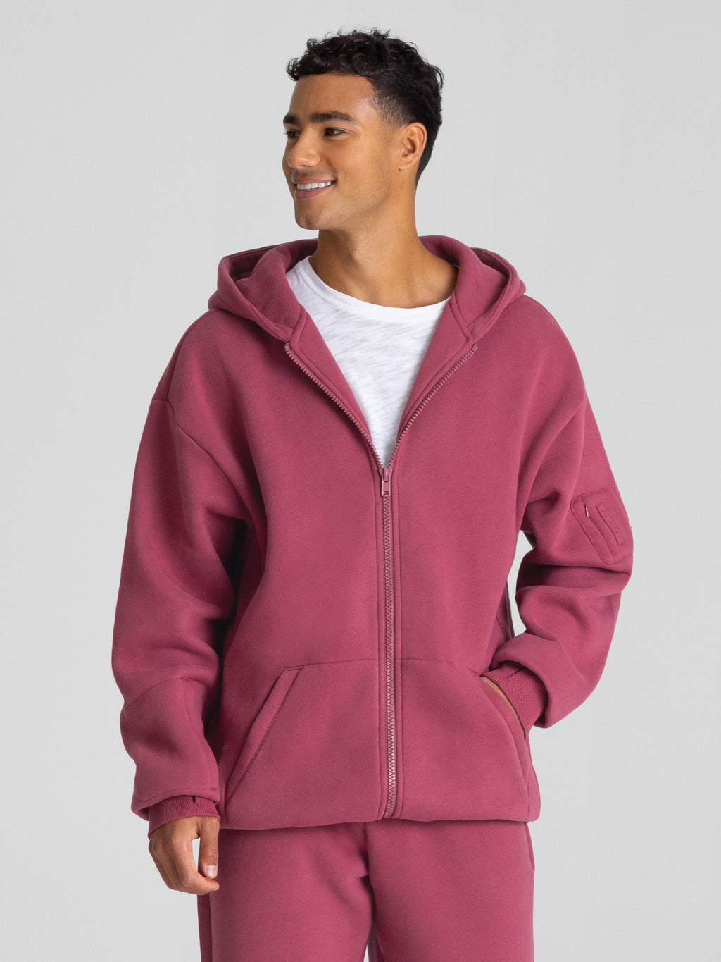 Explorer Travel Zip Hoodie – Mega