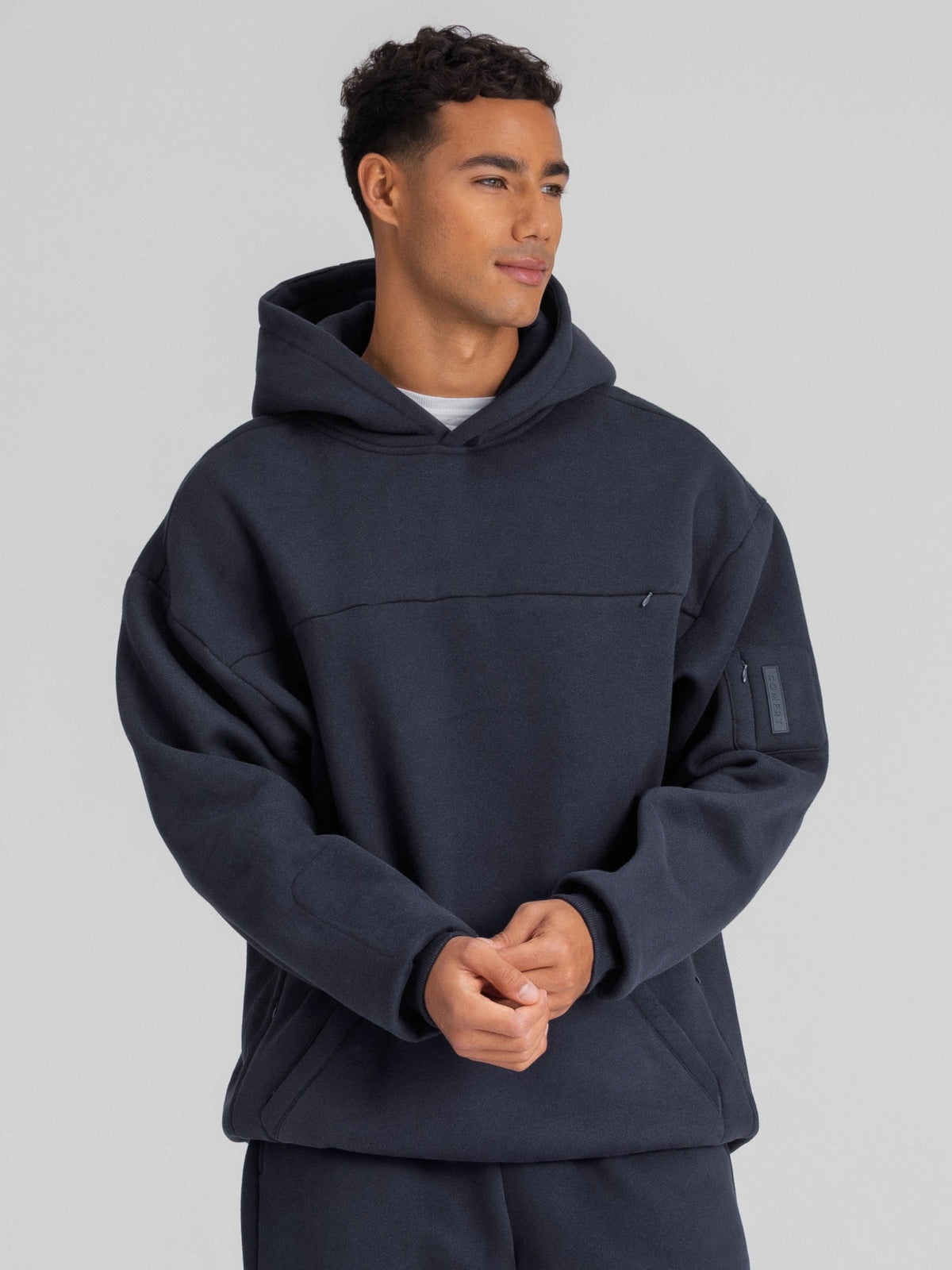 Explorer Travel Hoodie – Mega