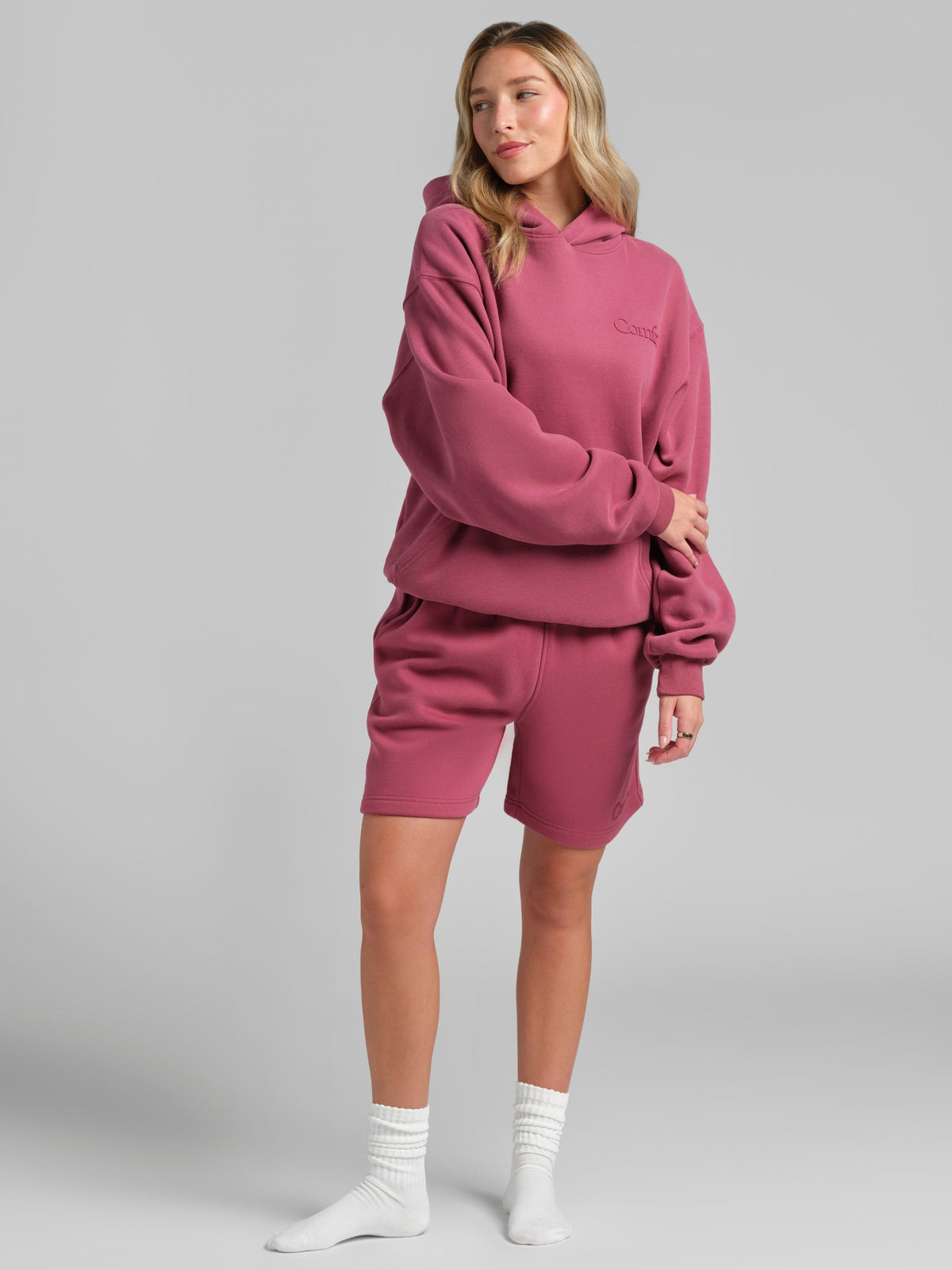 Minimalist Hoodie – Mega
