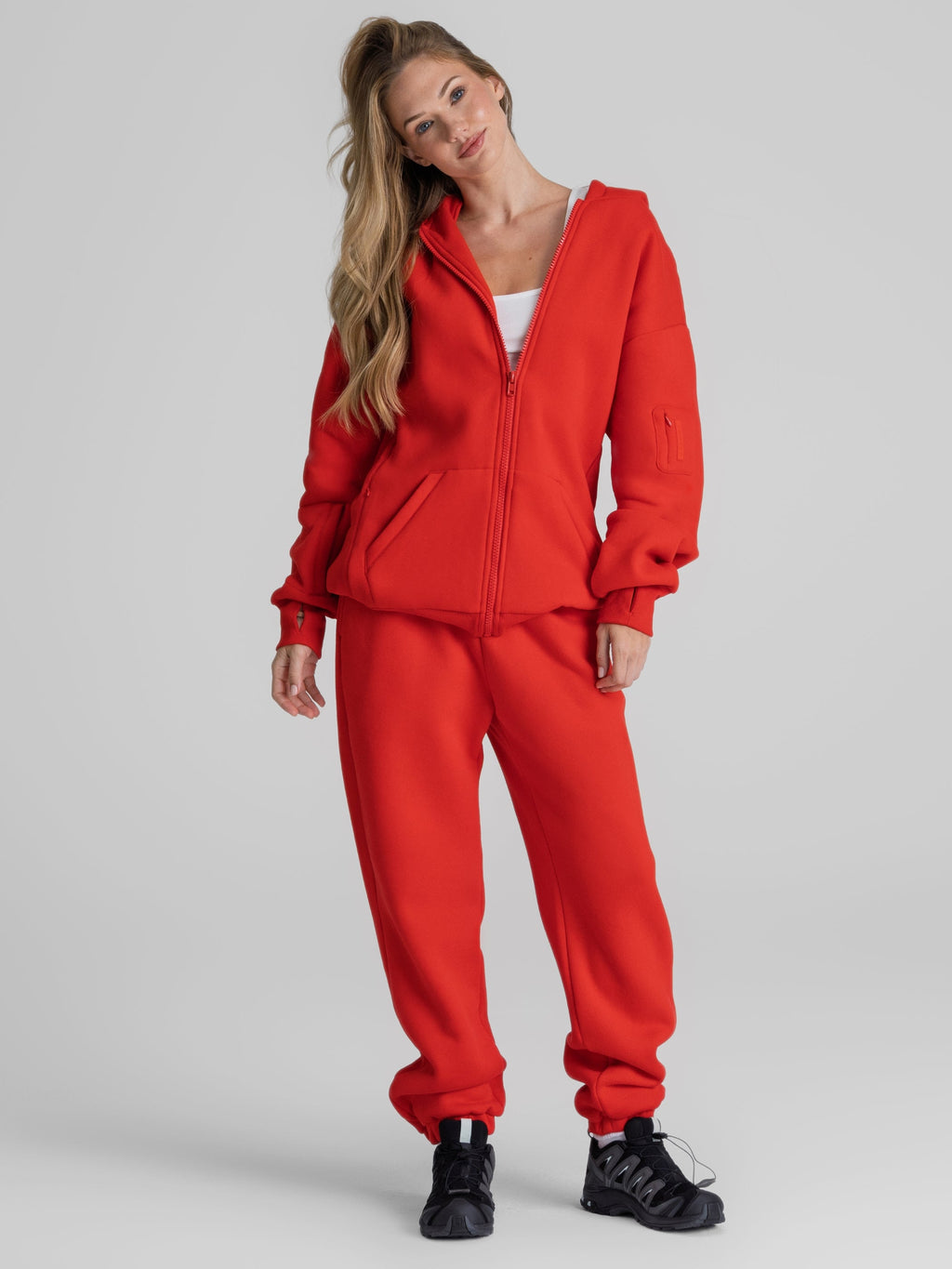 Explorer Travel Zip Hoodie – Mega