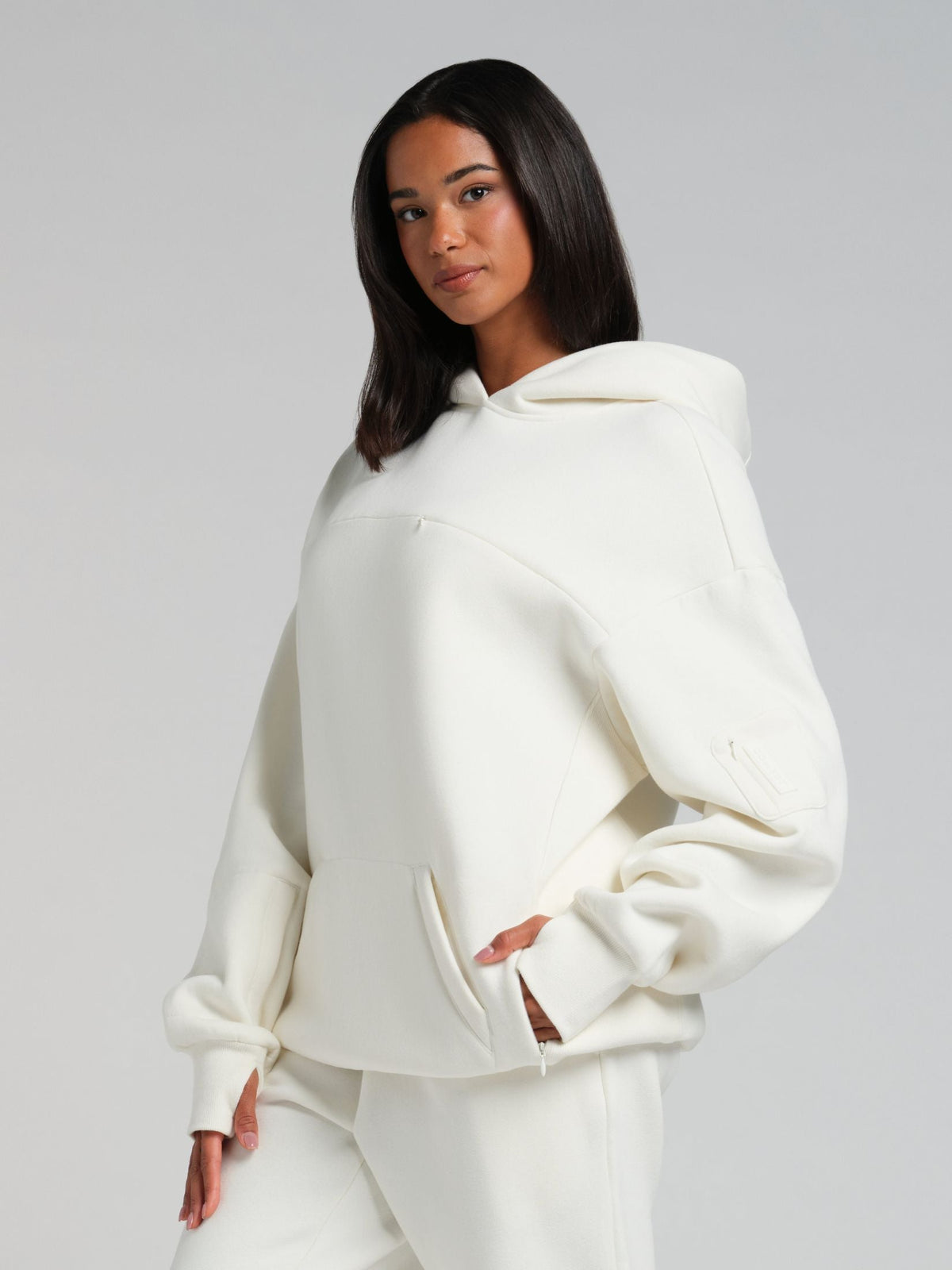 Explorer Travel Hoodie – Mega