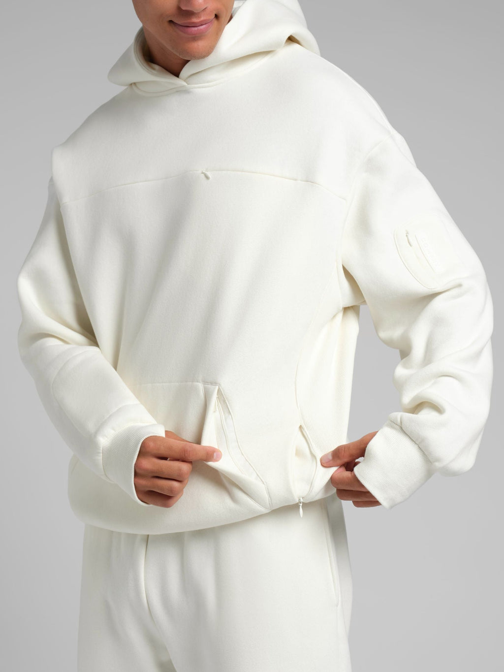 Explorer Travel Hoodie – Mega