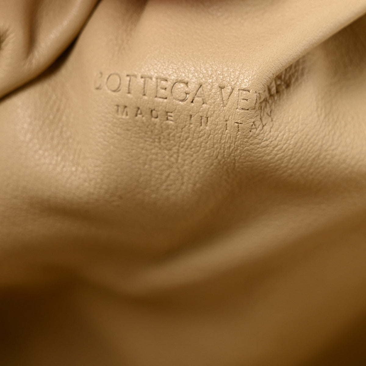 Butter Calfskin The Mini Pouch Porridge