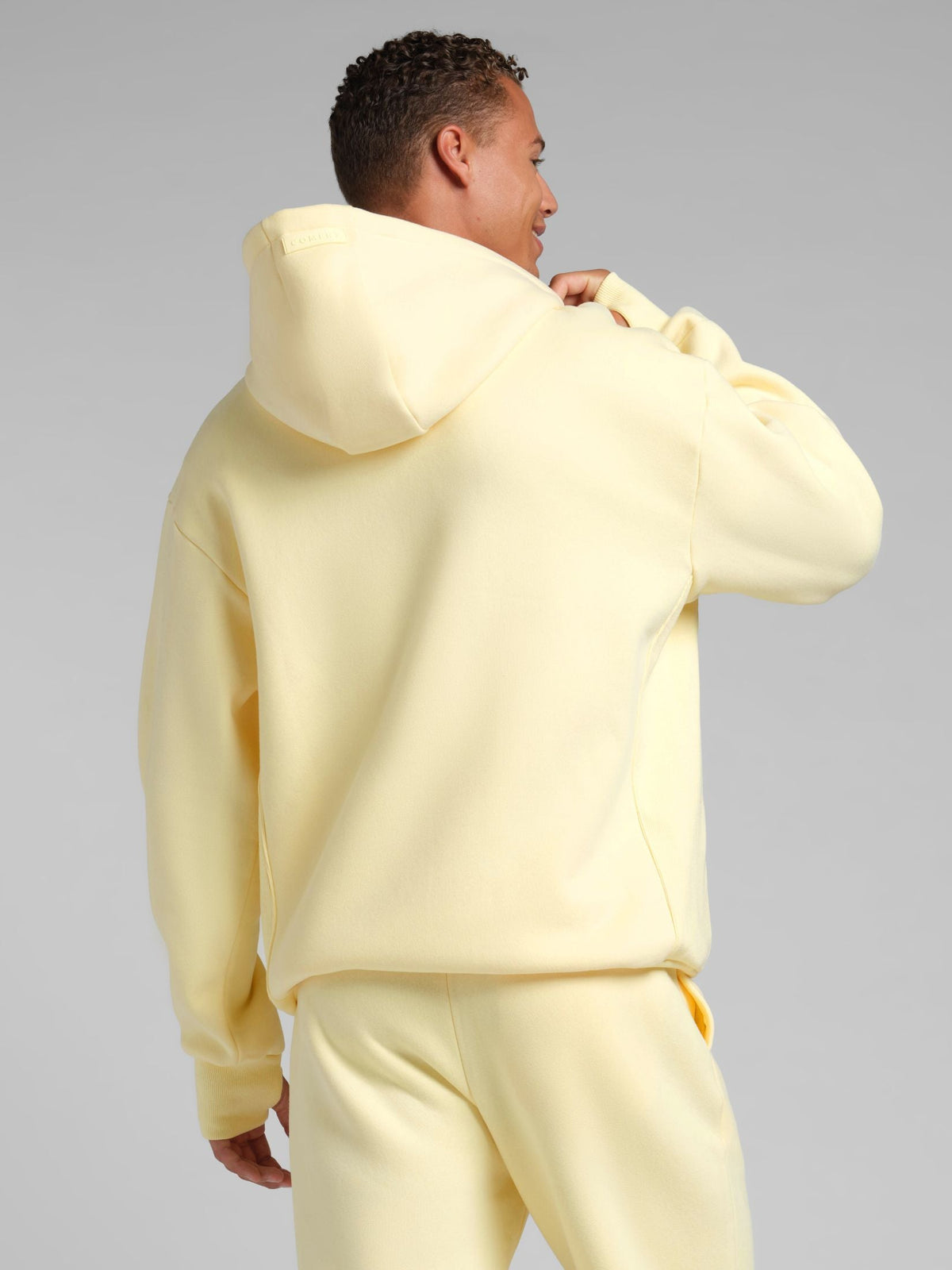 Explorer Travel Hoodie – Mega