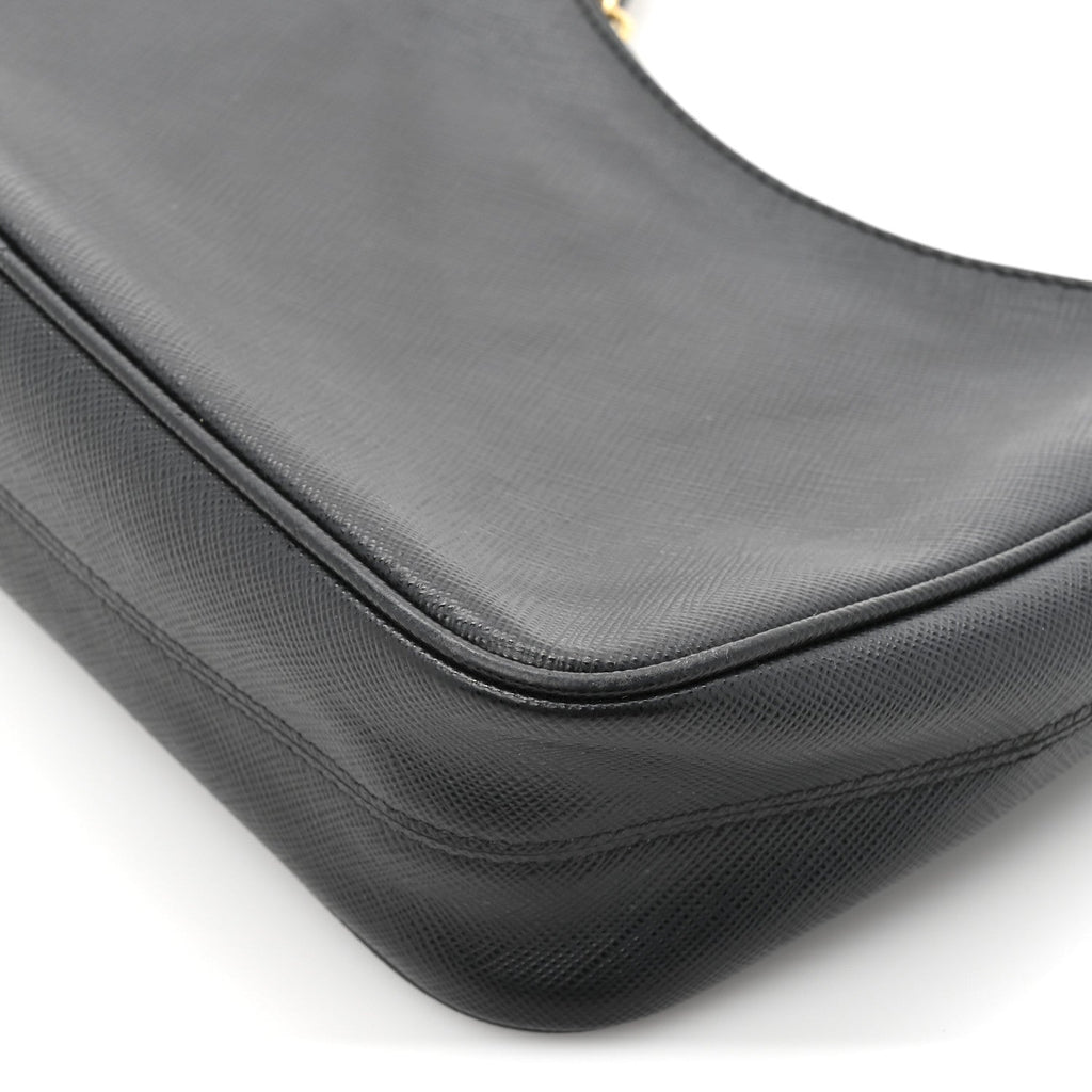 Saffiano Lux Re-Edition 2005 Shoulder Bag Black