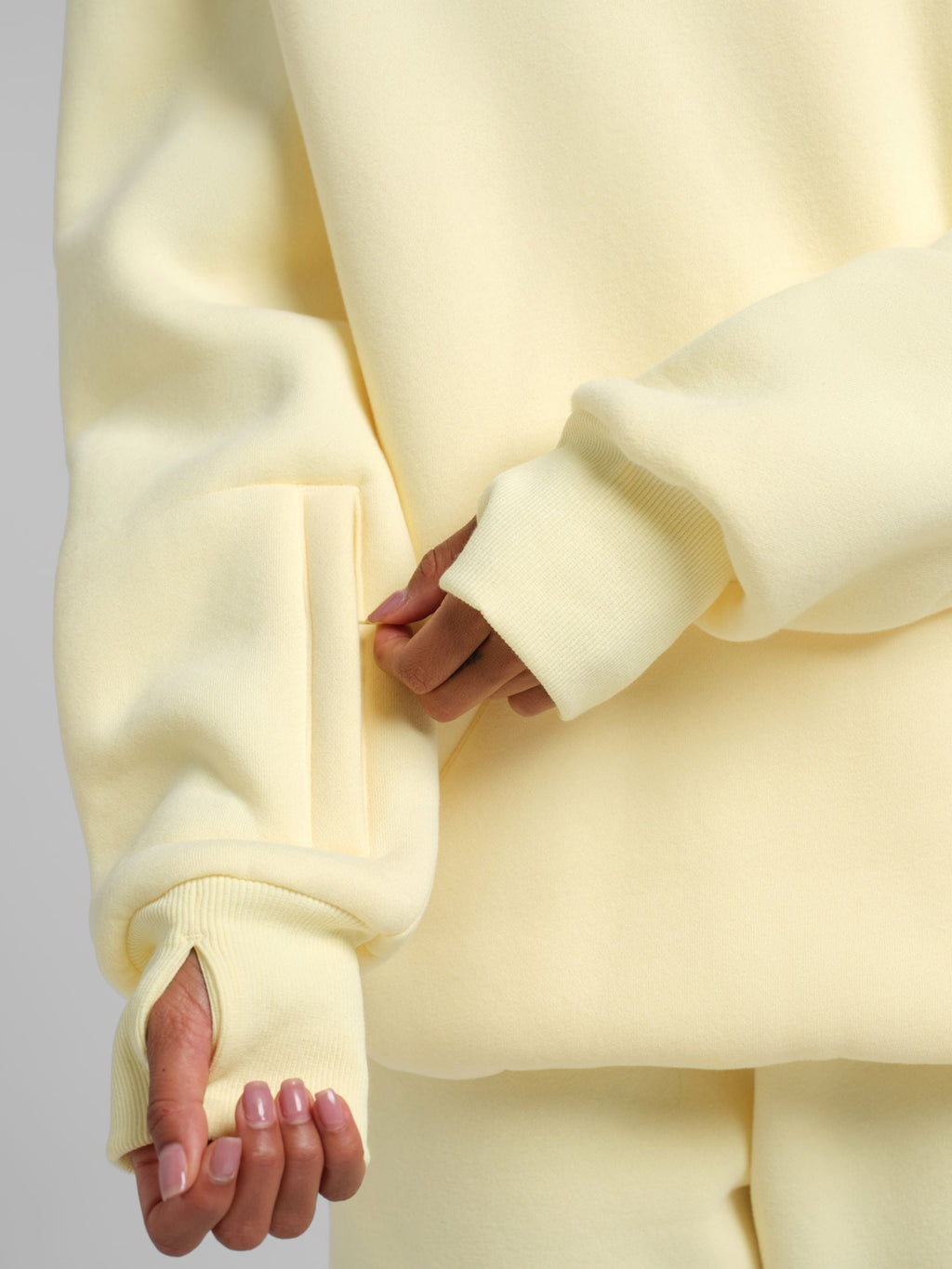 Explorer Travel Hoodie – Mega