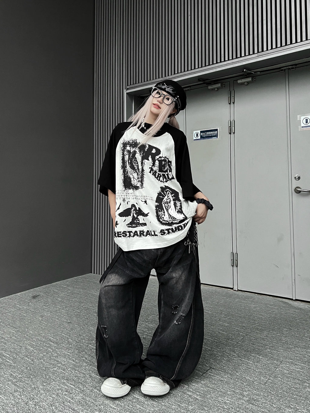 TR BRUSHHIFT American street graffiti print contrasting half sleeved T-shirt casual hip-hop loose top summer