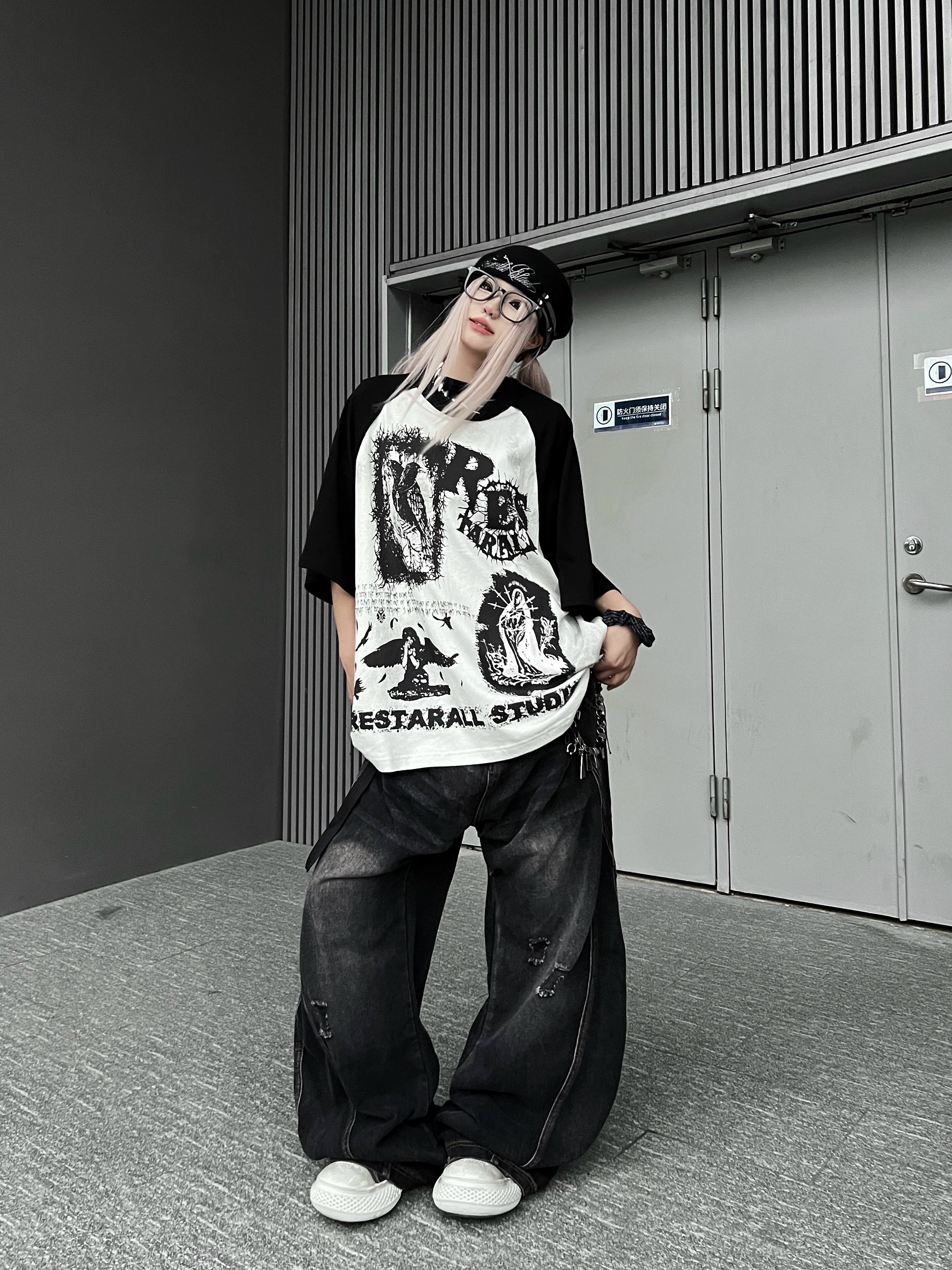 TR BRUSHHIFT American street graffiti print contrasting half sleeved T-shirt casual hip-hop loose top summer