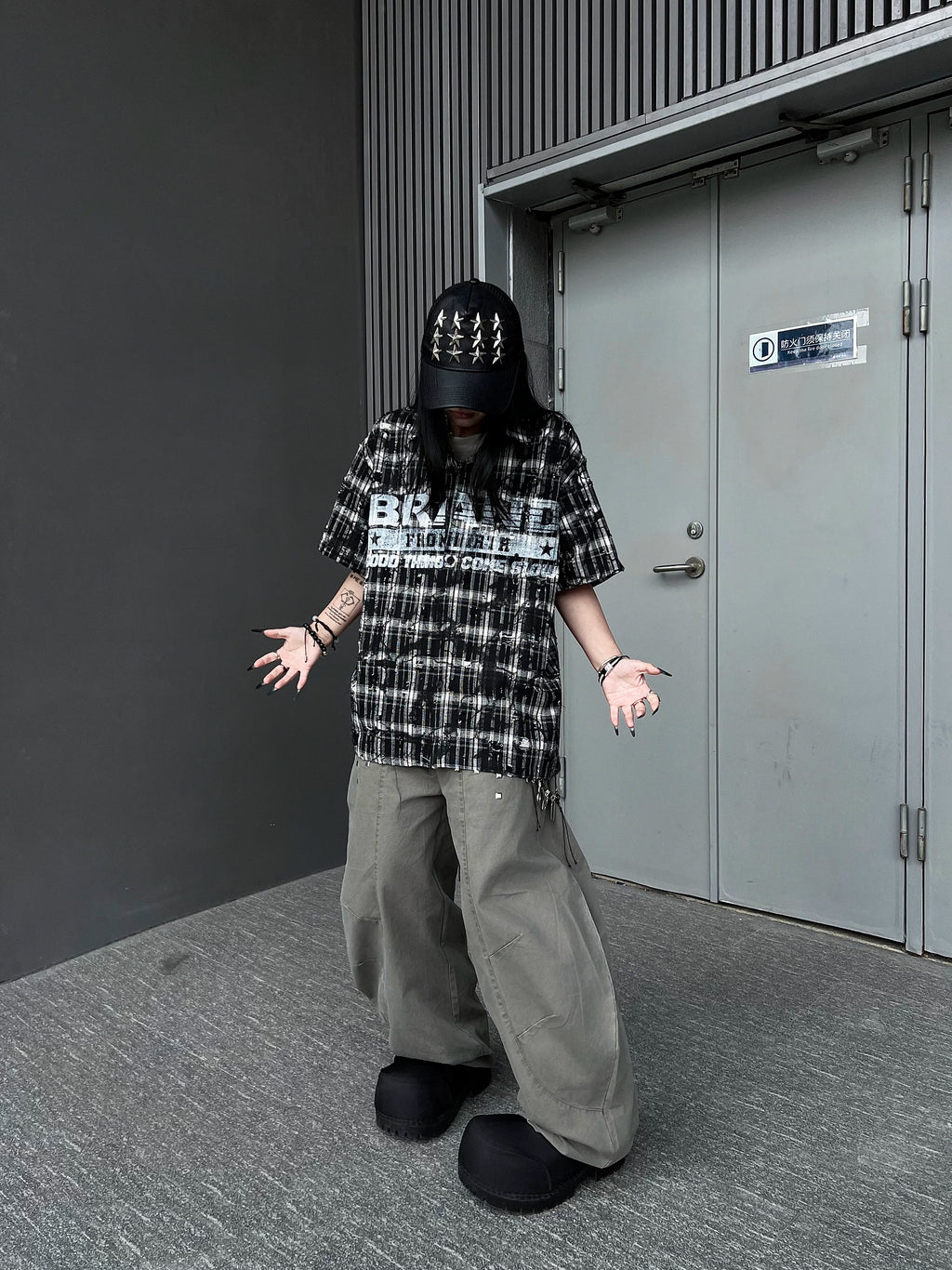 TR BRUSHHIFT Heavy Industry Rivet Deconstruction Splicing Bent Knife Jeans American Loose Floor Wide Leg Pants