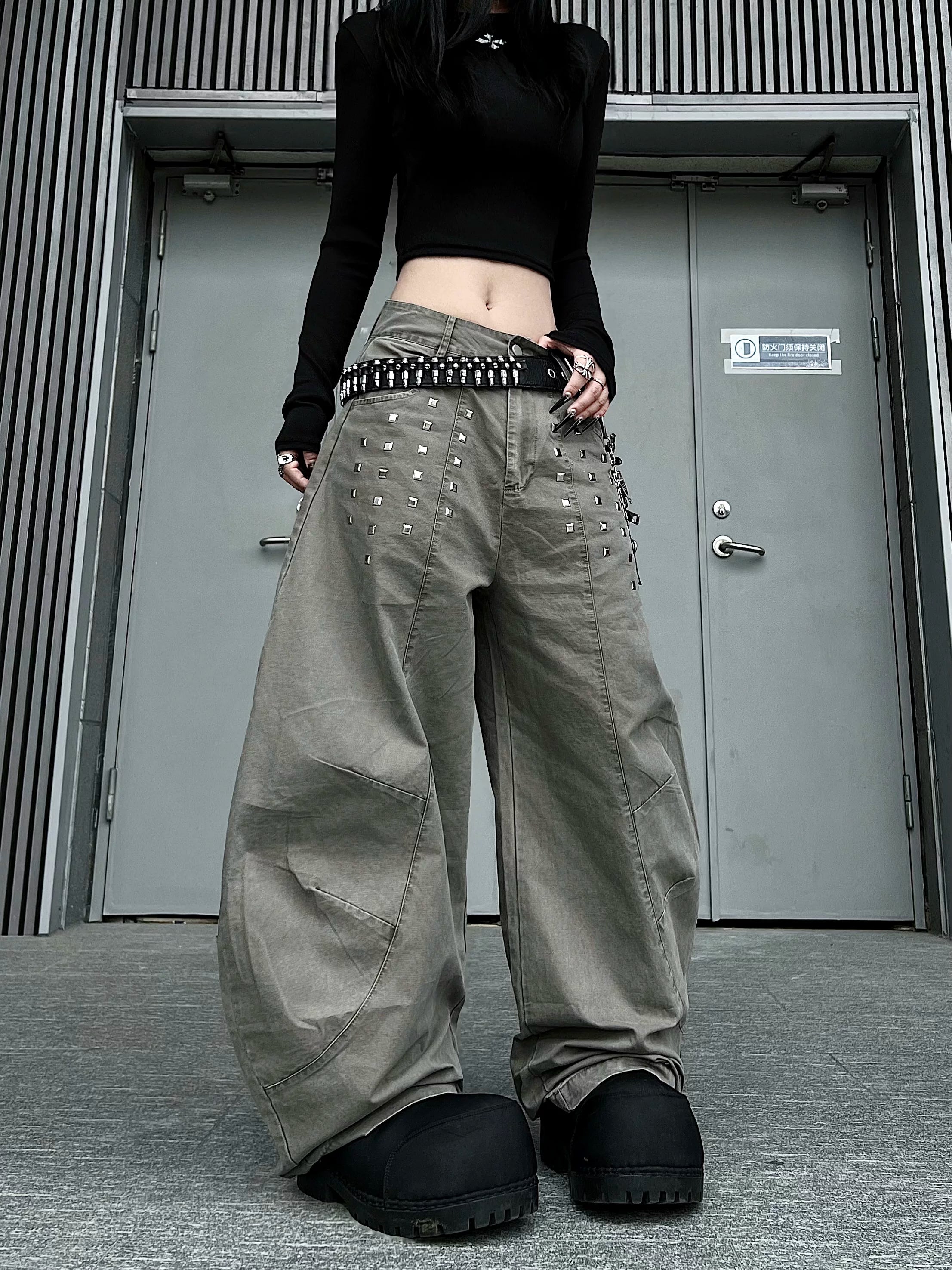 TR BRUSHHIFT Heavy Industry Rivet Deconstruction Splicing Bent Knife Jeans American Loose Floor Wide Leg Pants