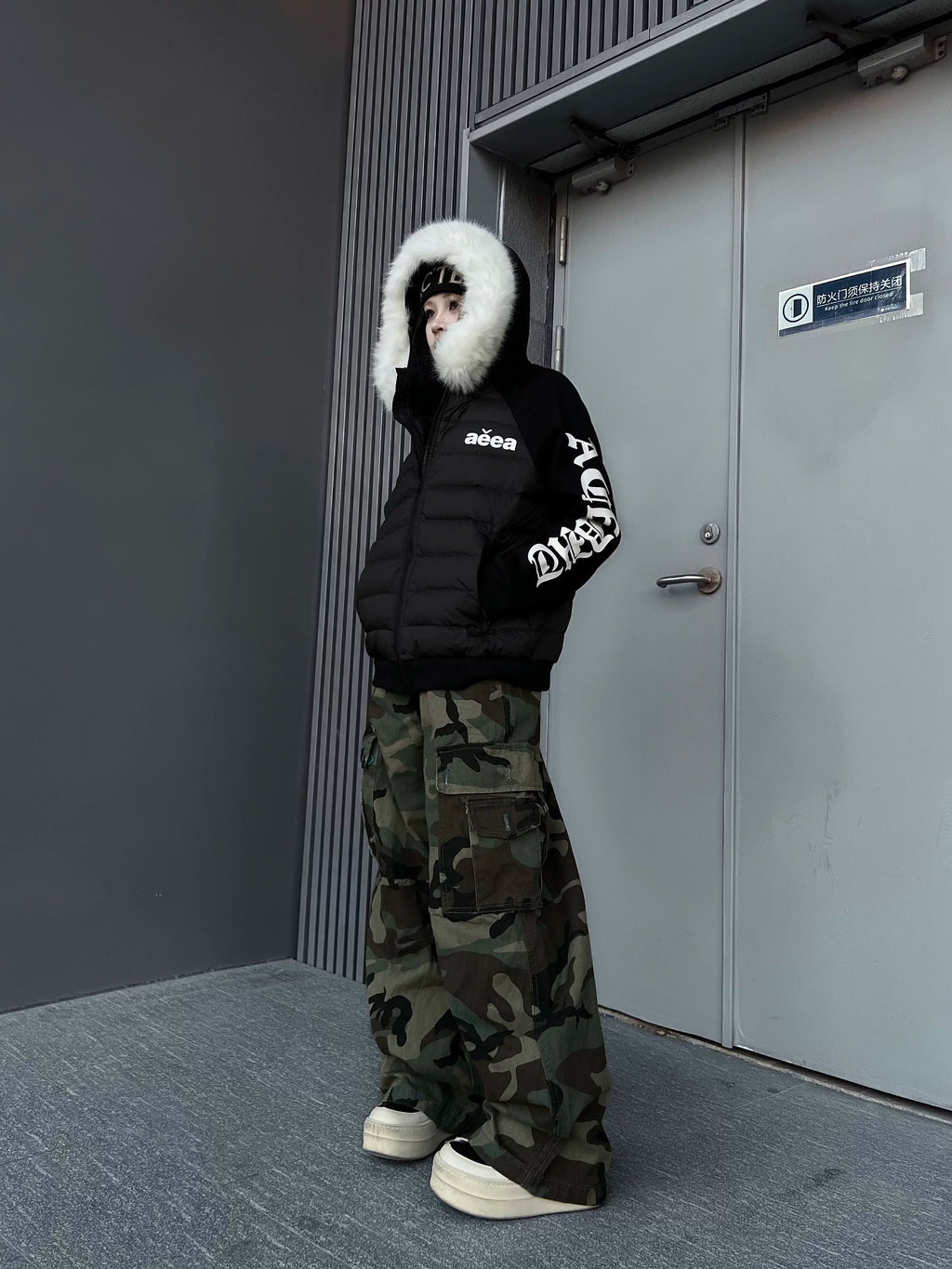 TR BRUSHHIFT American Trendy Brand Neutral Curved Knife Work Pants Street Loose Large Pocket Wide Leg Casual Pants