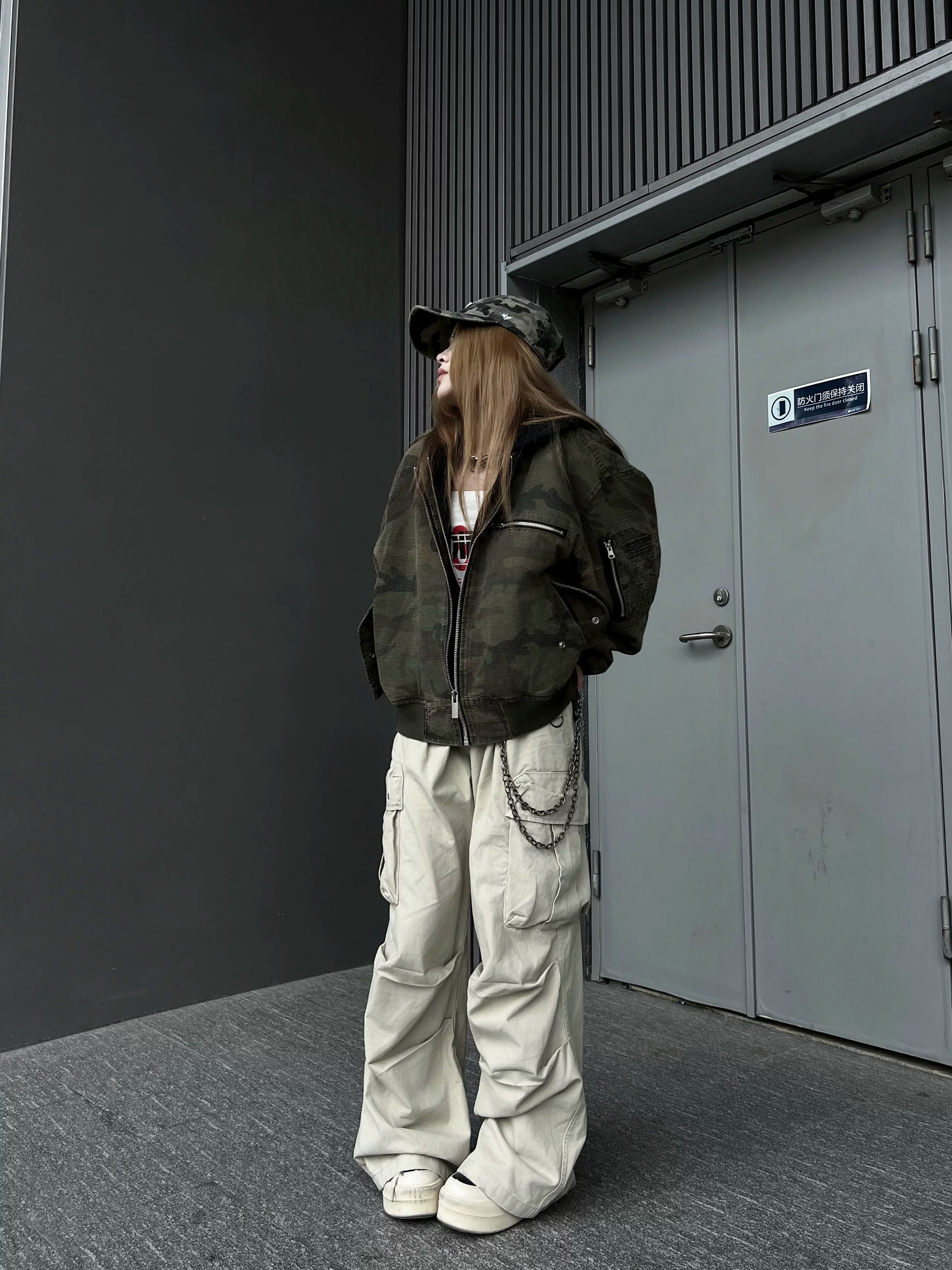 TR BRUSHHIFT American retro multi pocket paratrooper work pants niche loose pleated wide leg casual pants