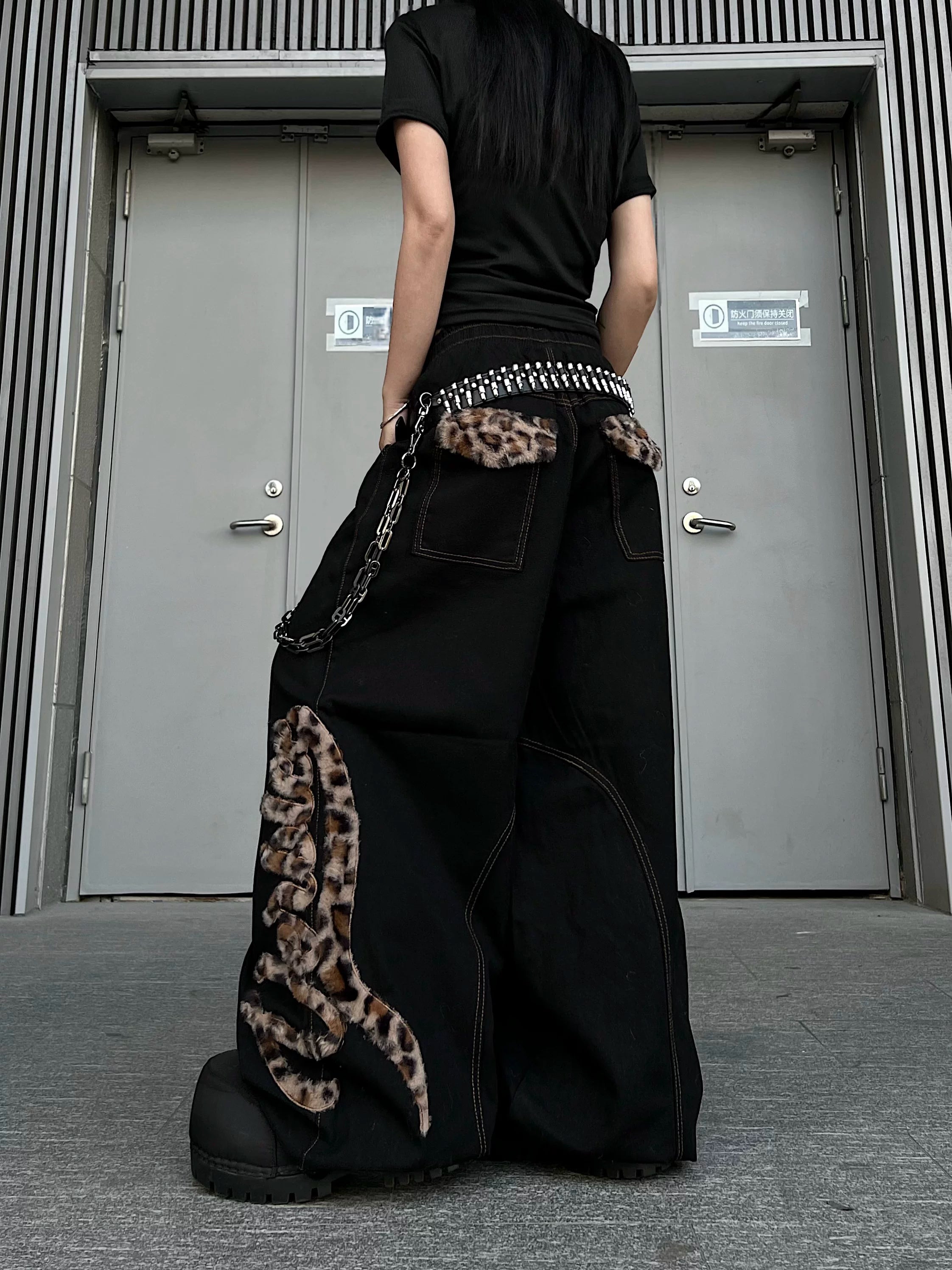 TR BRUSHHIFT American retro embroidered leopard print plush jeans loose jazz dance curved knife wide leg pants