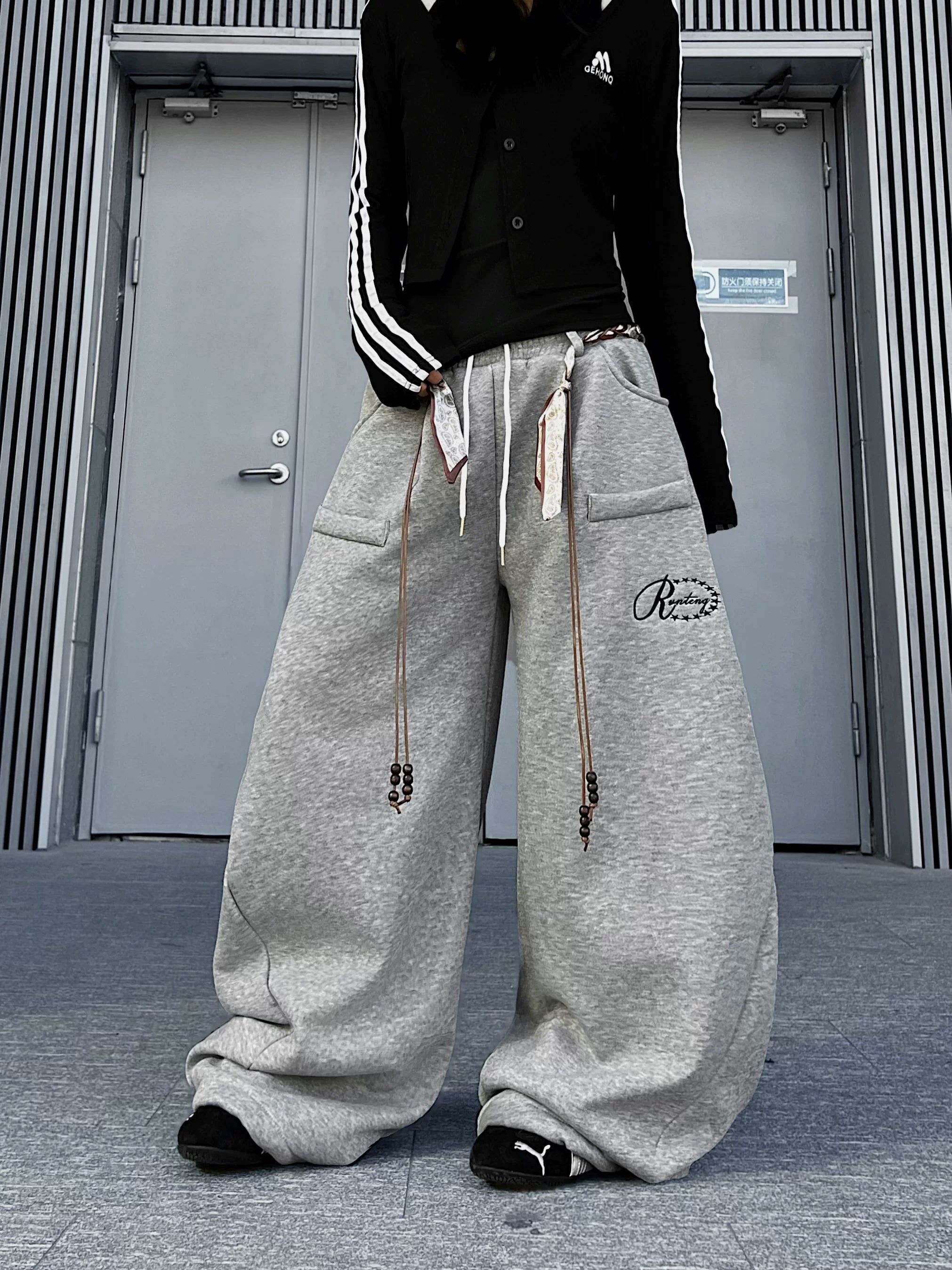 TR BRUSHHIFT American scarves, waistbands, flannel, curved sword guard pants, jazz dance style, wide leg casual pants, trendy