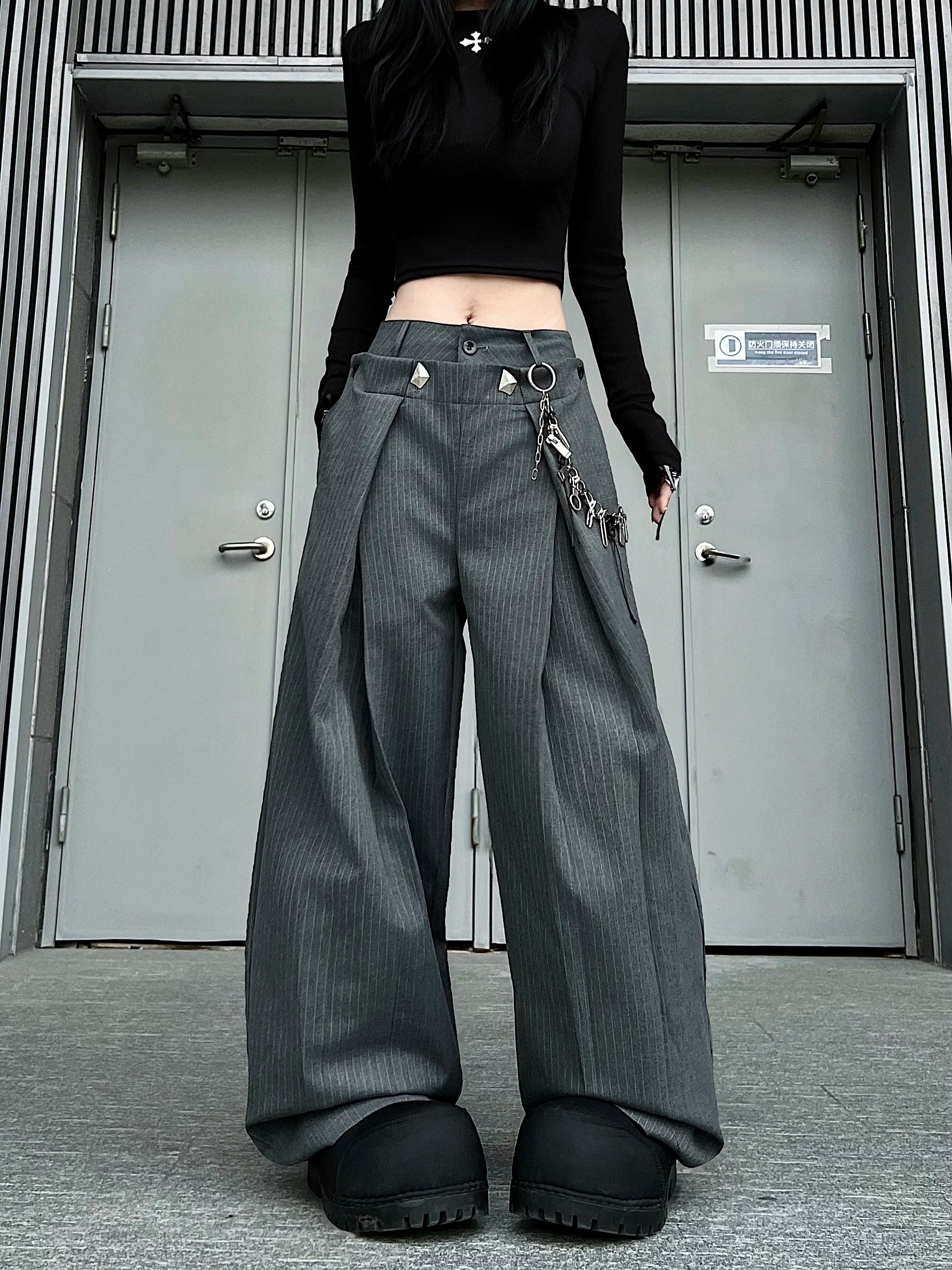 TR BRUSHHIFT double waisted pleated A-line wide leg striped trousers for men and women, loose hanging casual pants