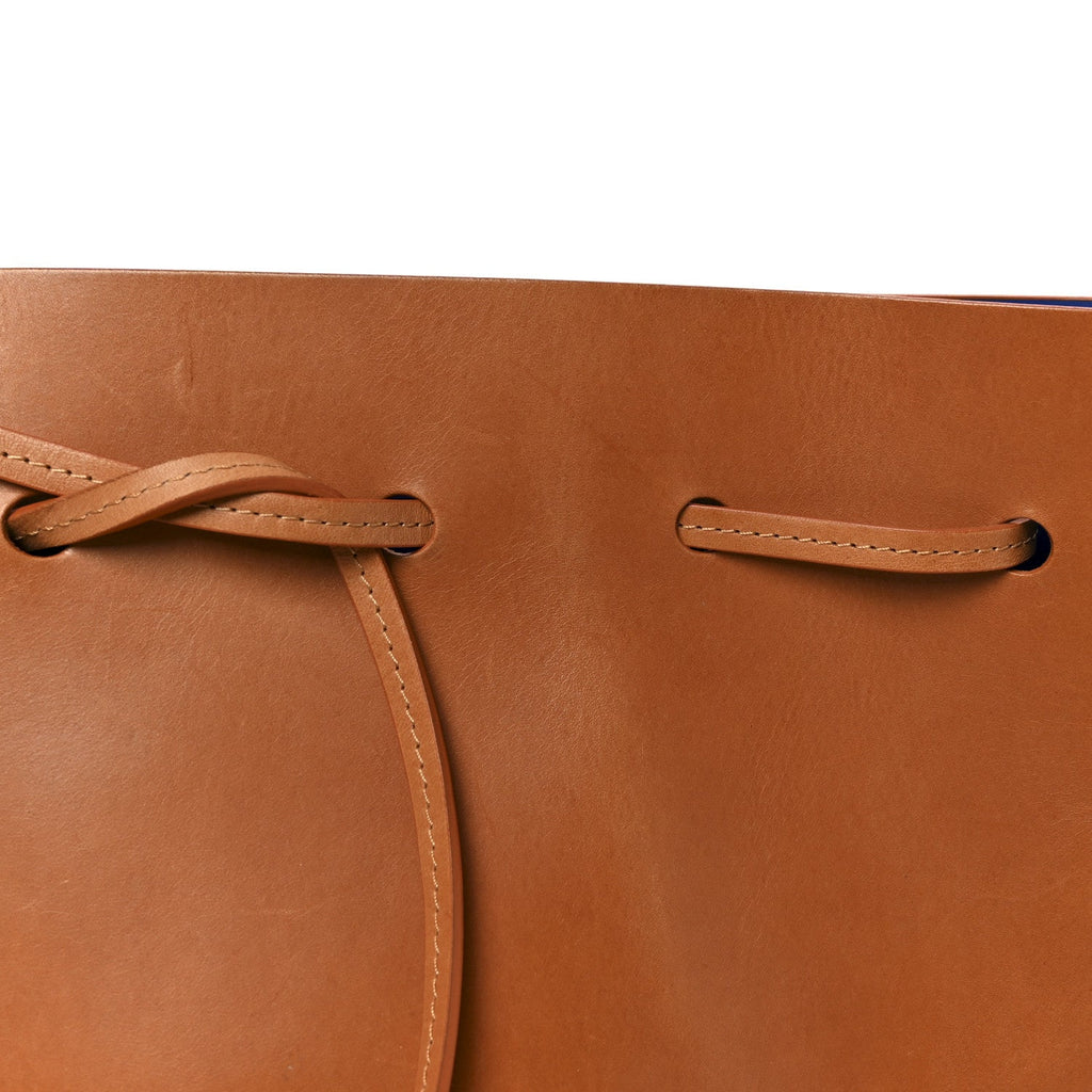 Vegetable Tanned Calfskin Bucket Bag Cammello Royal