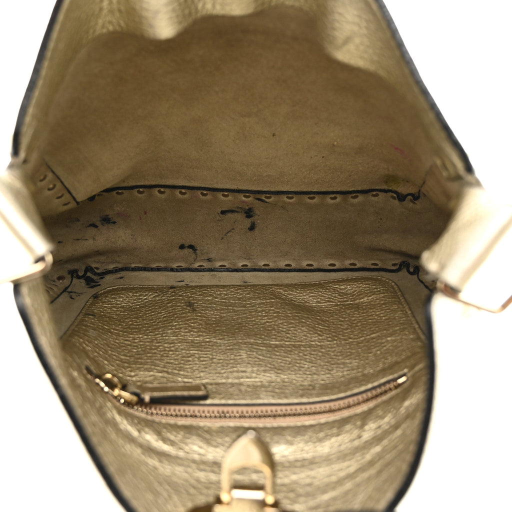 Metallic Pebbled Calfskin Small Rockstud Flip-Lock Messenger Bag Platino