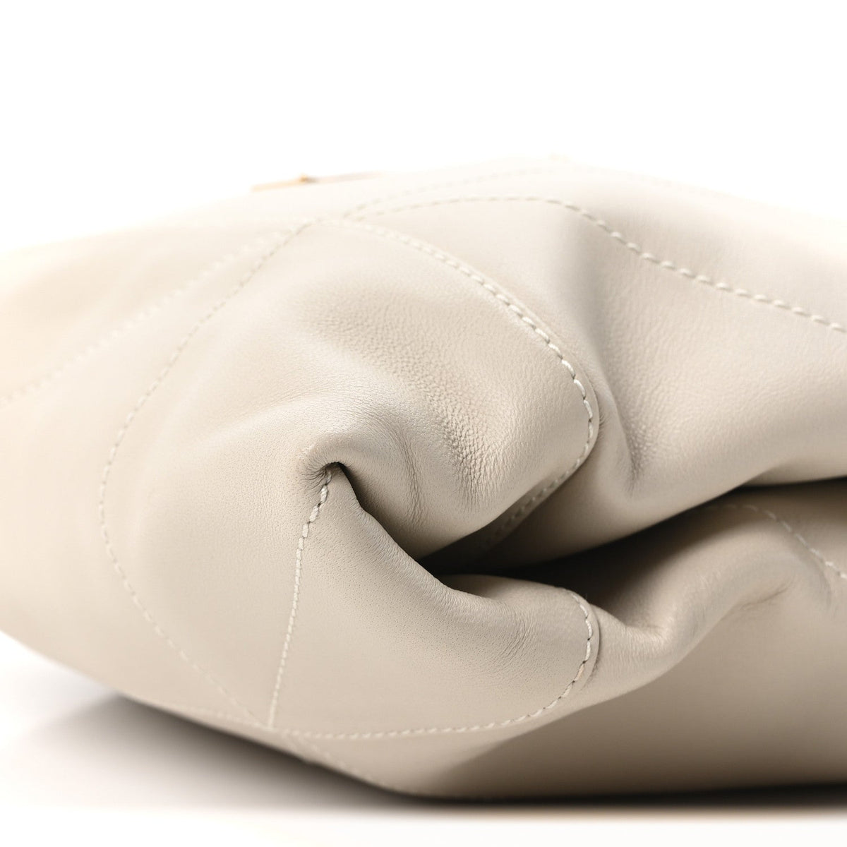 Lambskin Matelasse Monogram Large Jamie 4.3 Pochon Crema Soft