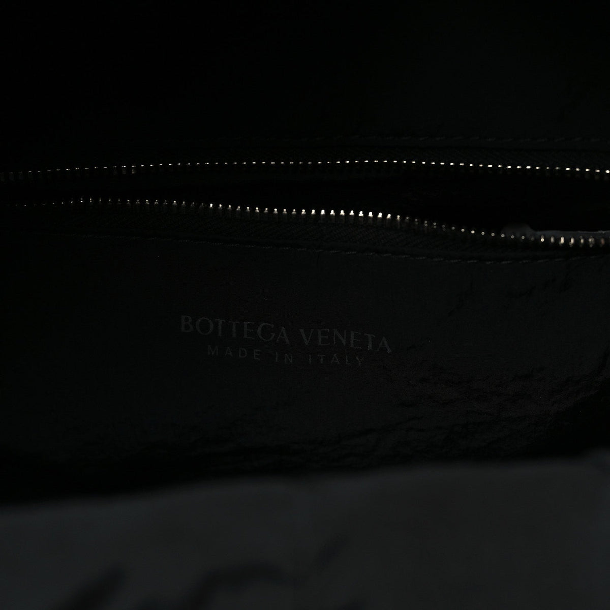 Nappa Intrecciato Postino Messenger Black