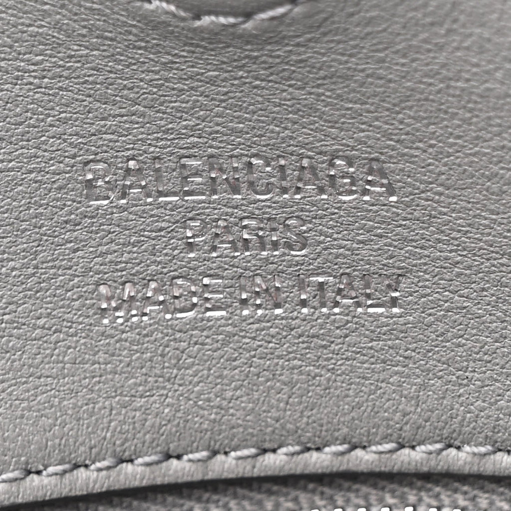 Smooth Calfskin Small Hampton Carry All Bag Grey